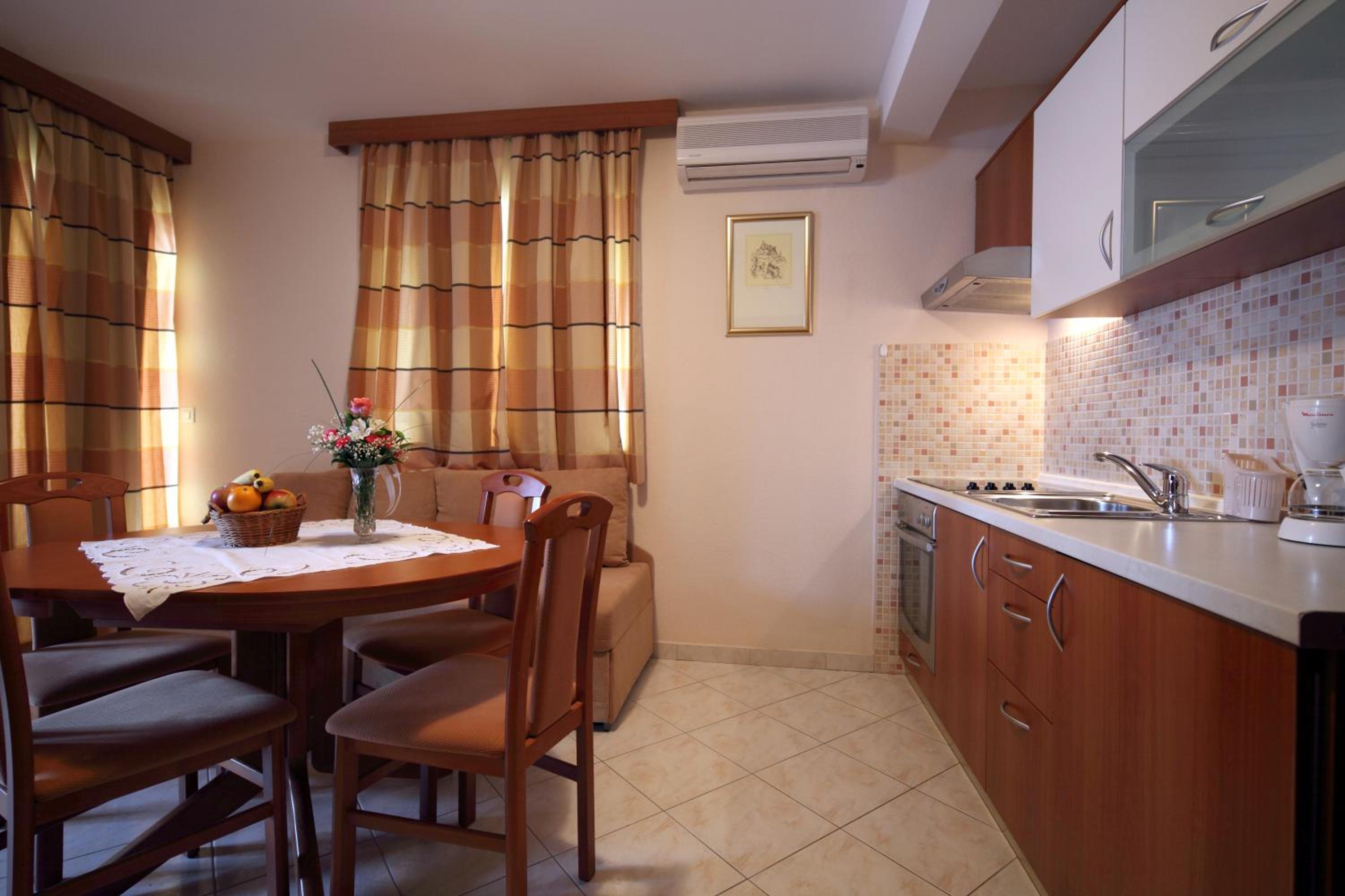 Two-Bedroom Apartment - Photo 15