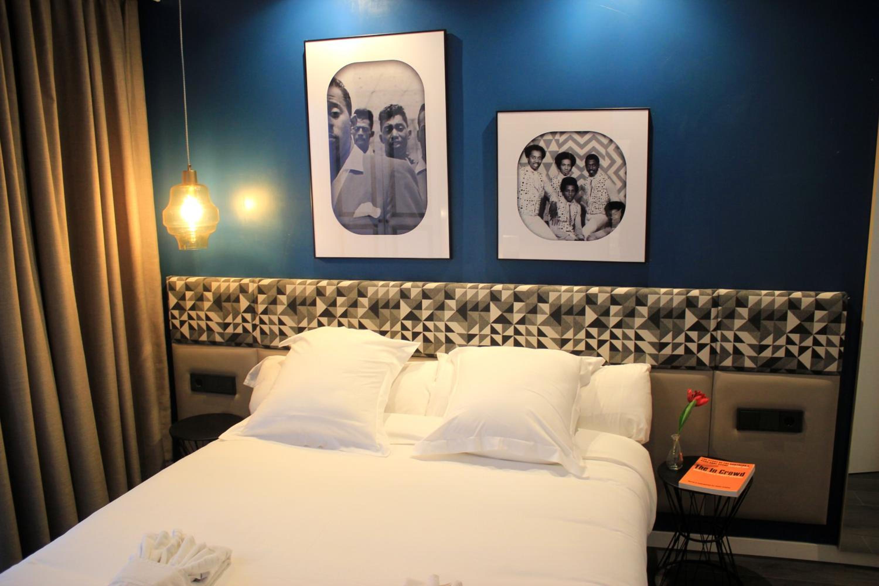 Budget Double Room photo 3