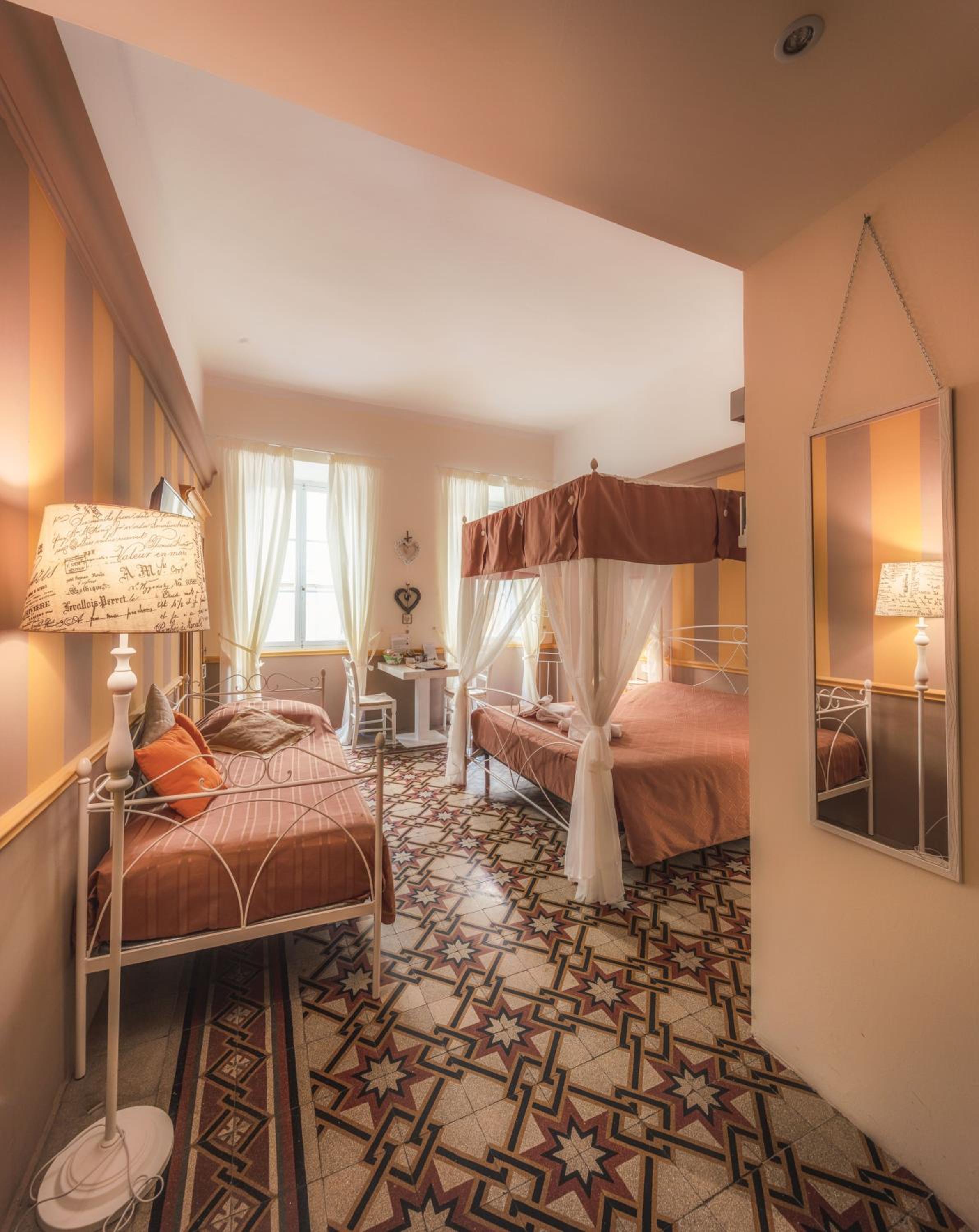Luxury Triple Room photo 1