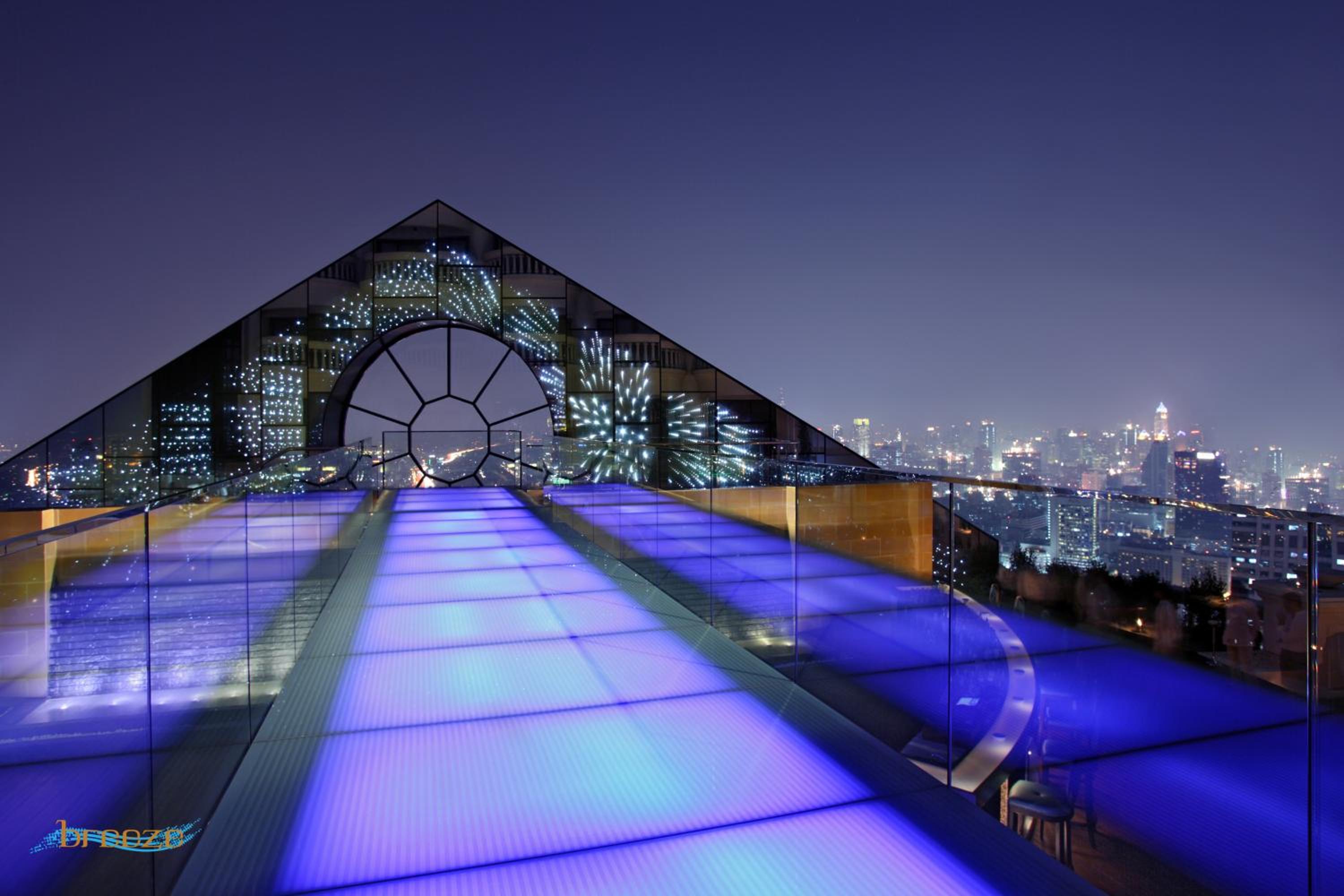 Lebua Suite City View with Dinner at Breeze Restaurant (Food only) once per stay