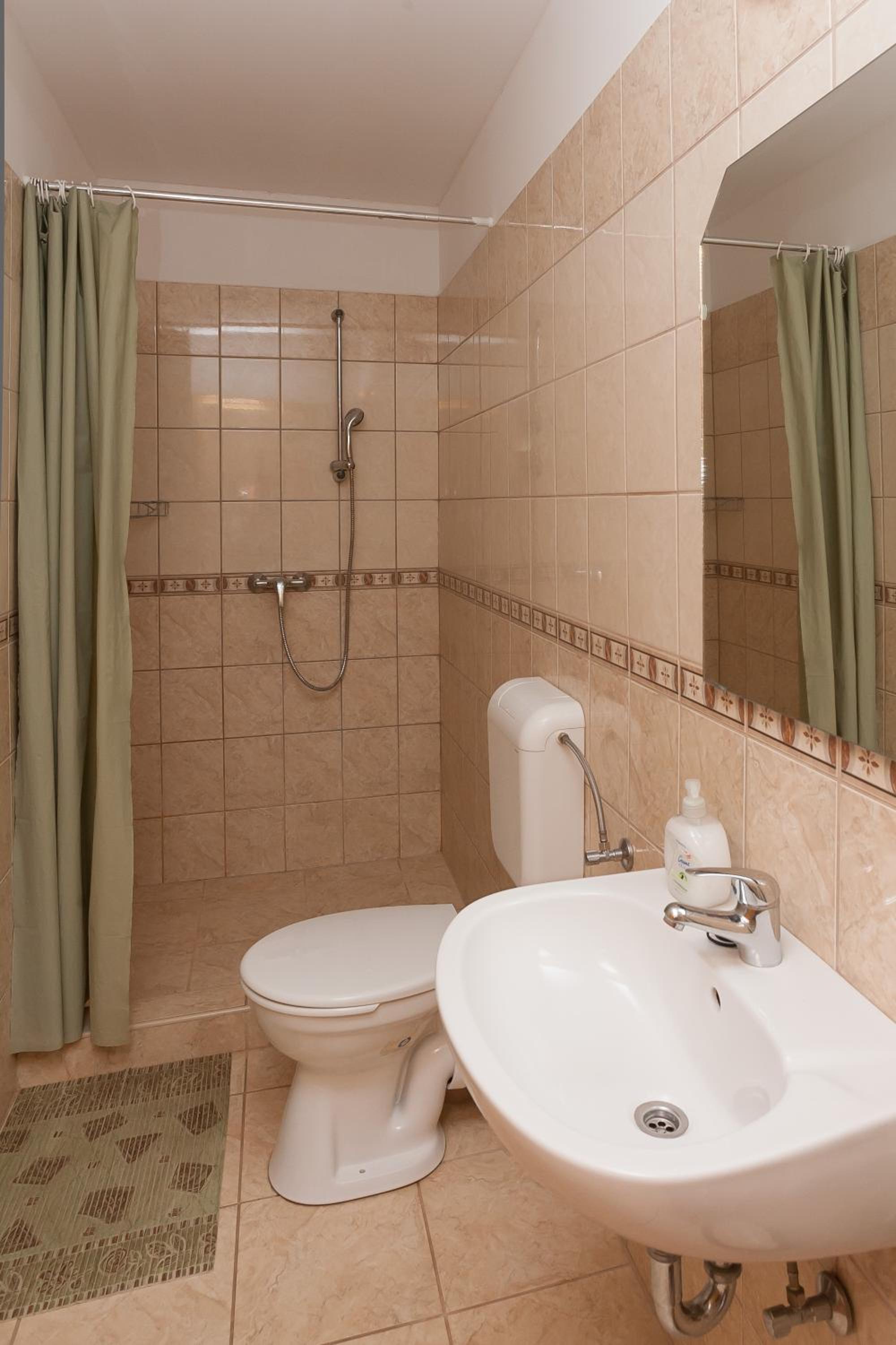Apartment (2 Adults) photo 2