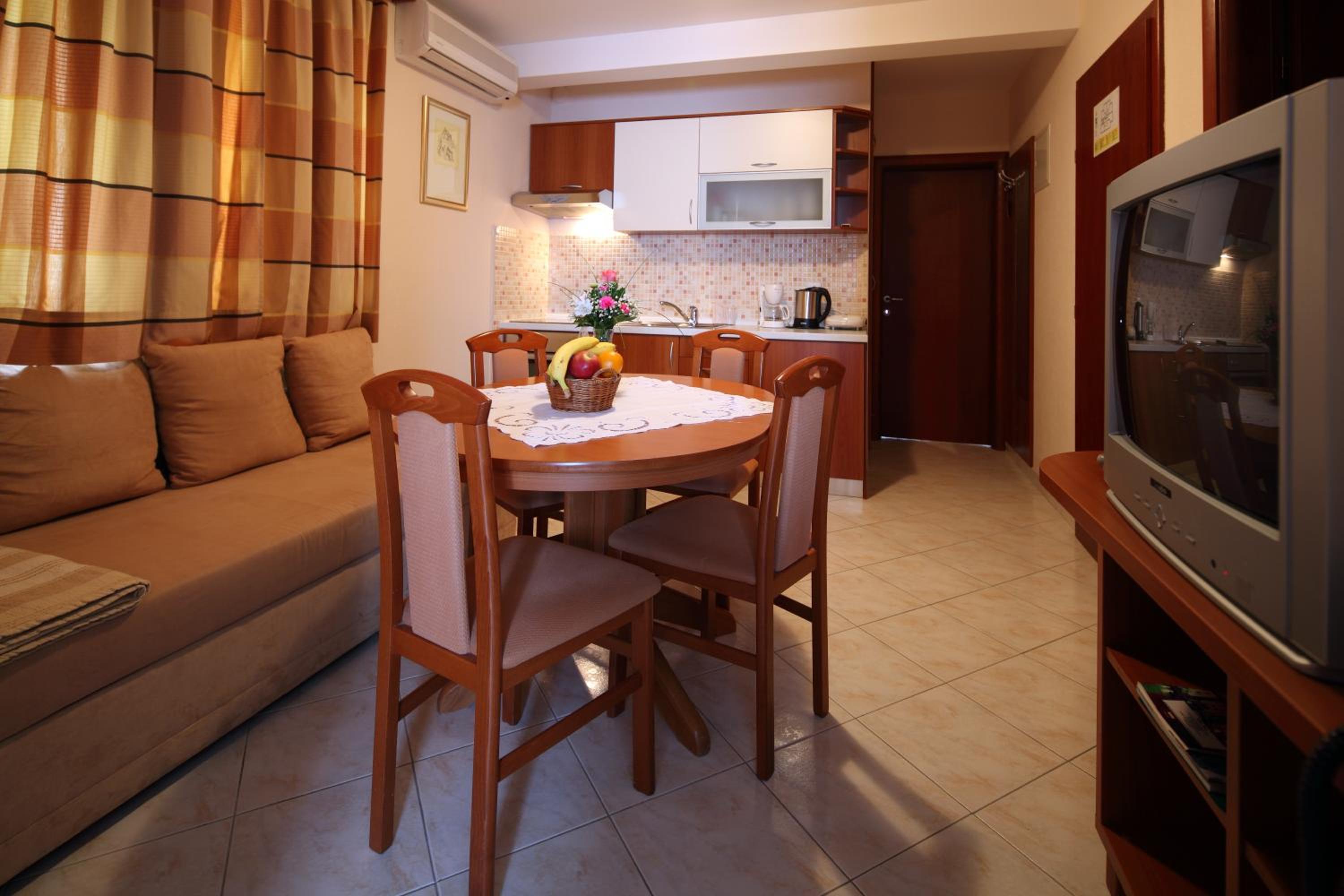 Two-Bedroom Apartment - Photo 11
