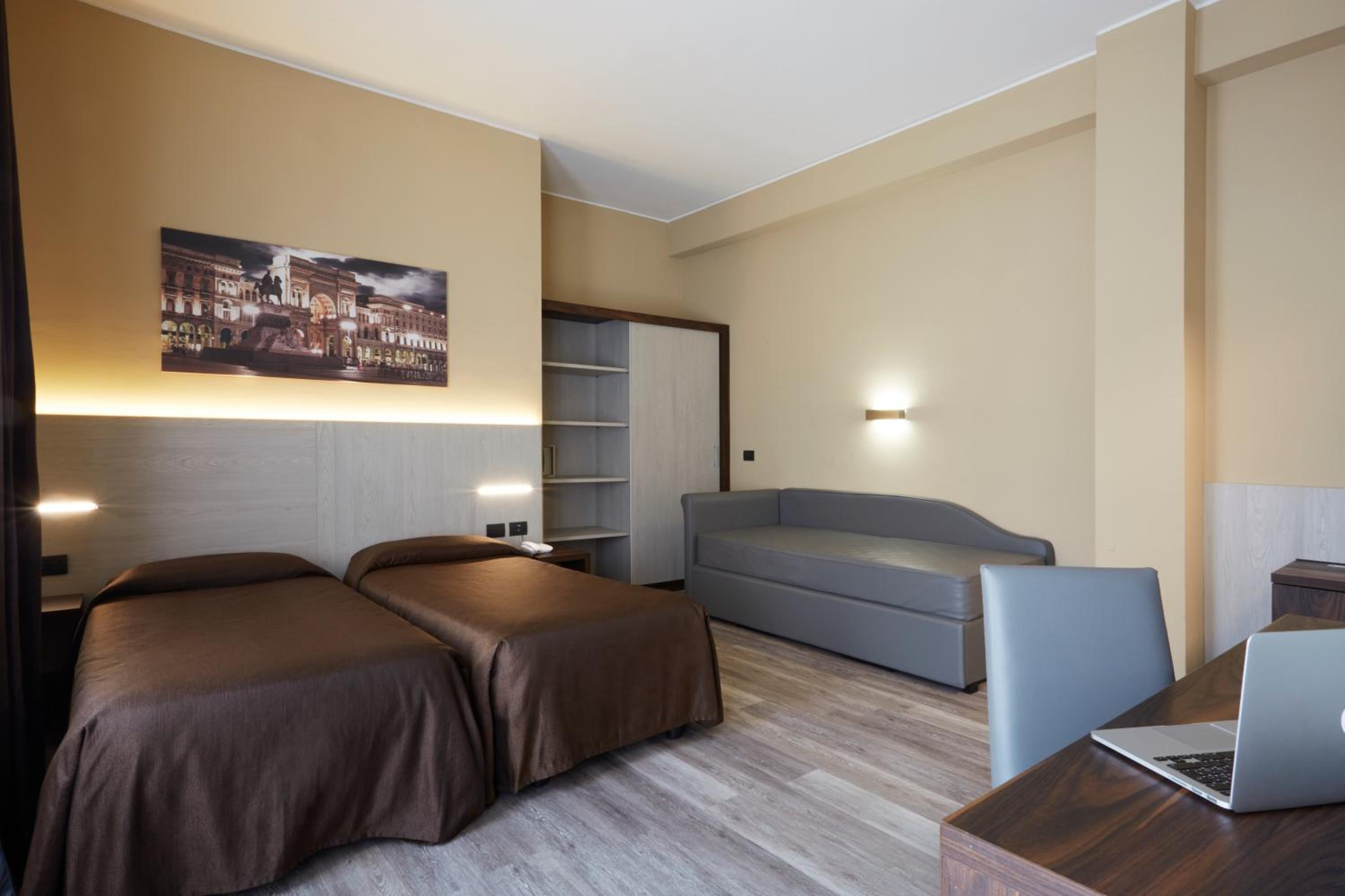 Twin Room