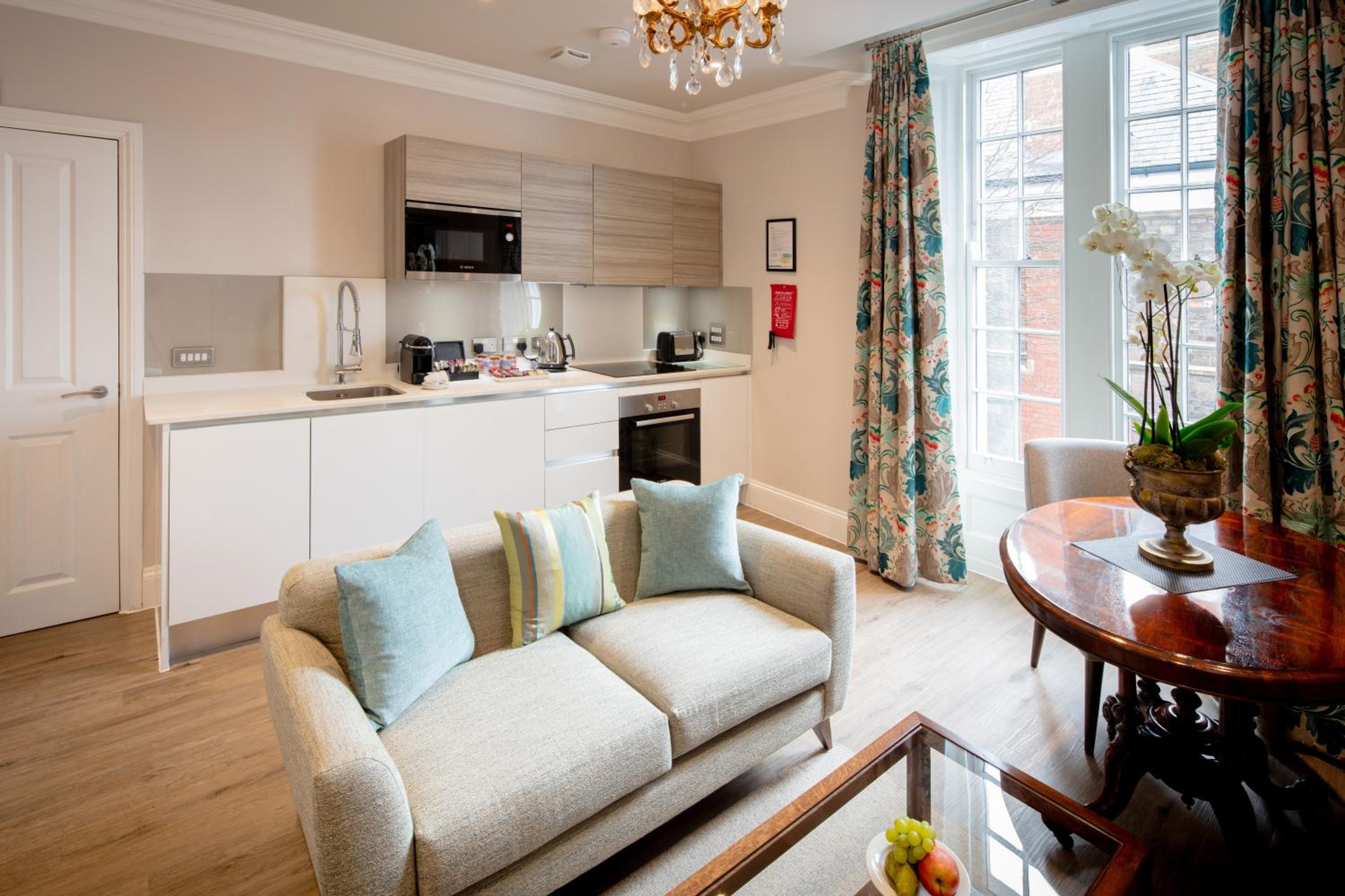 Two-Bedroom Suite photo 2