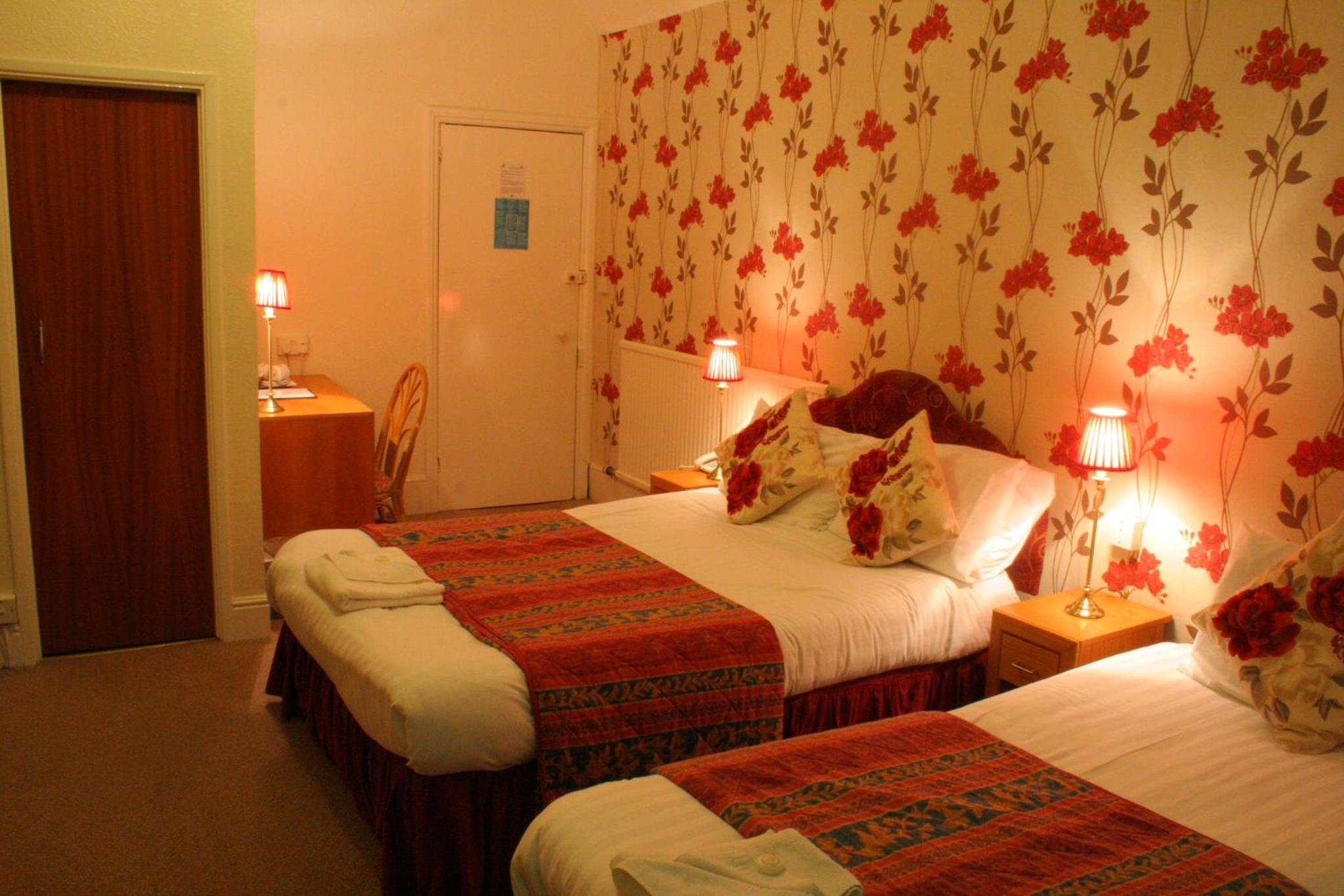Triple Room photo 2