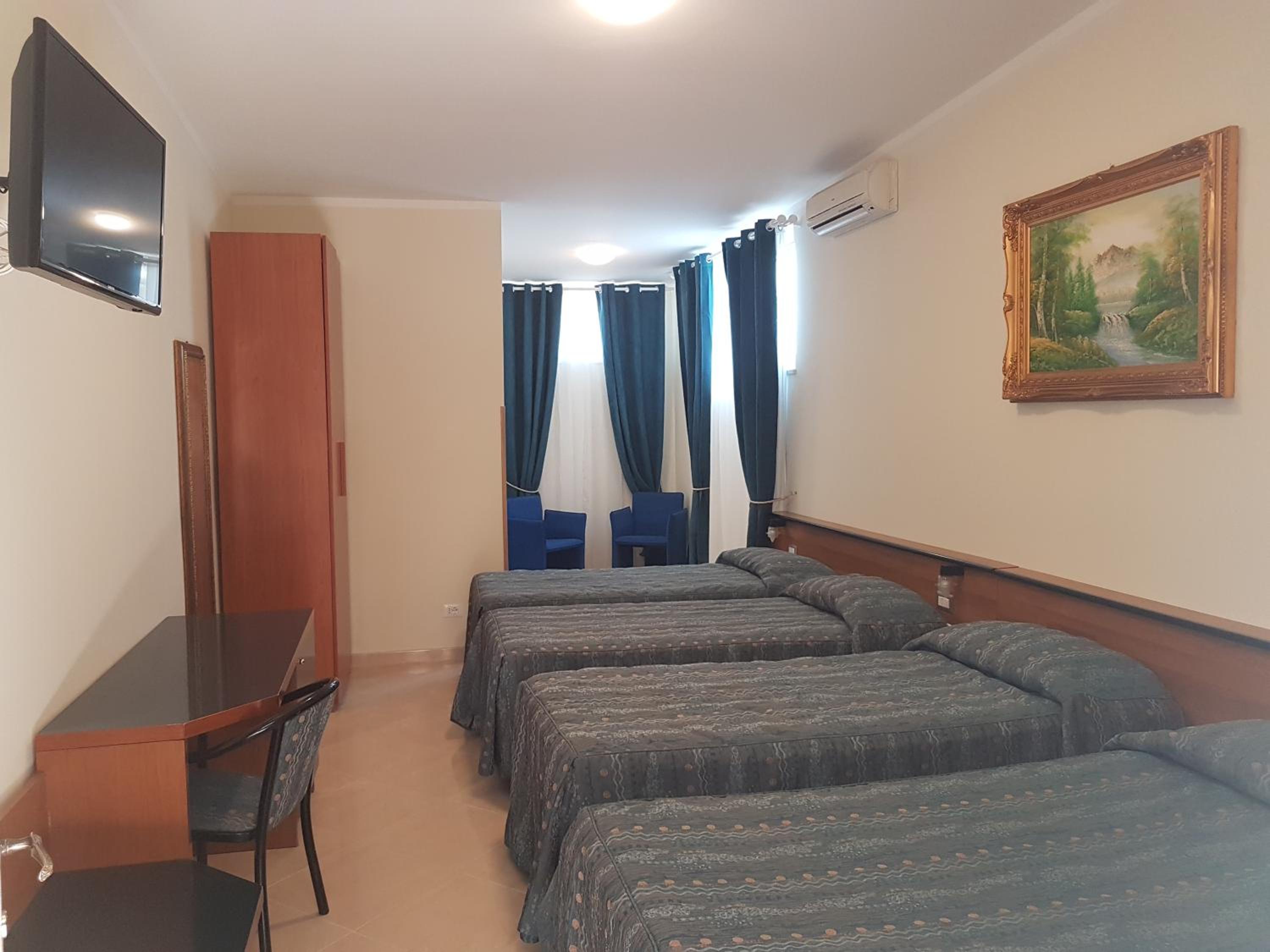 Quadruple Room - Separate Building - Photo 1