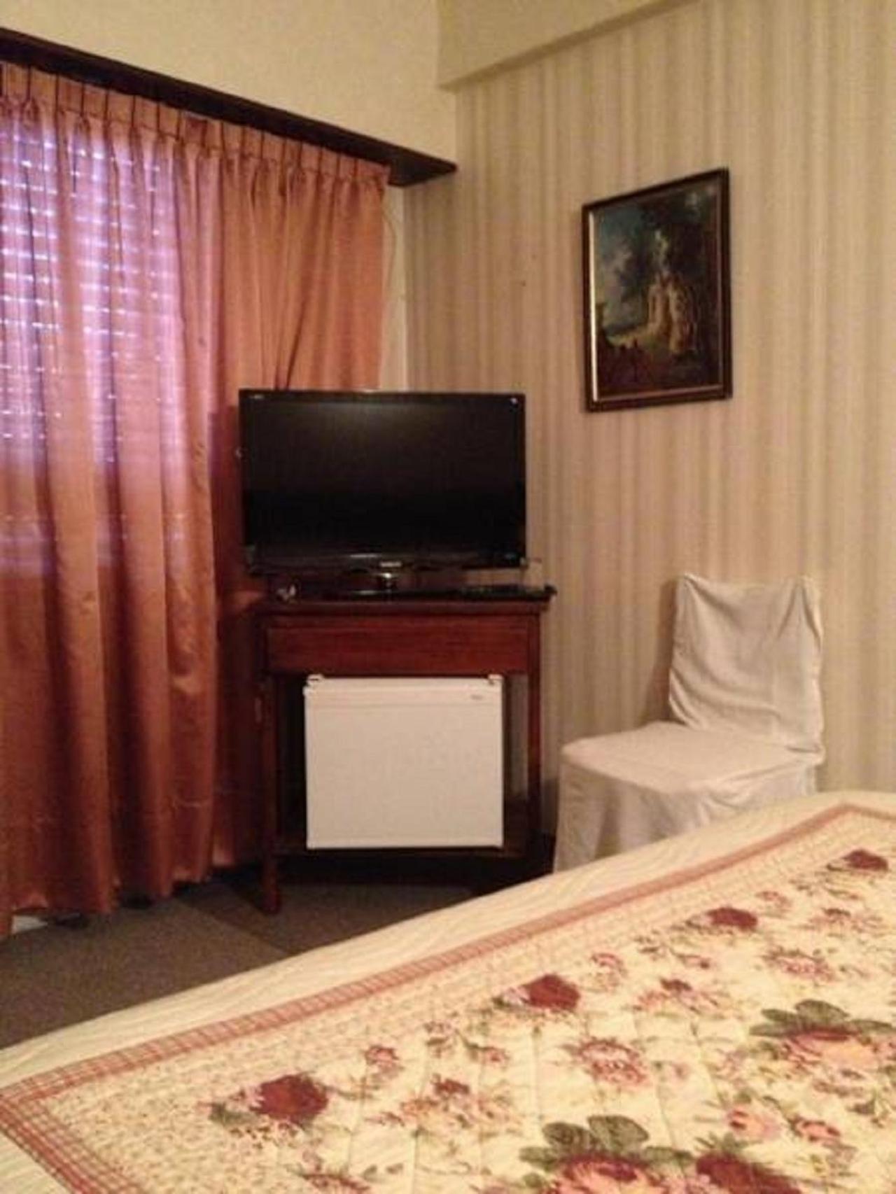 Apartment (4 Adults)