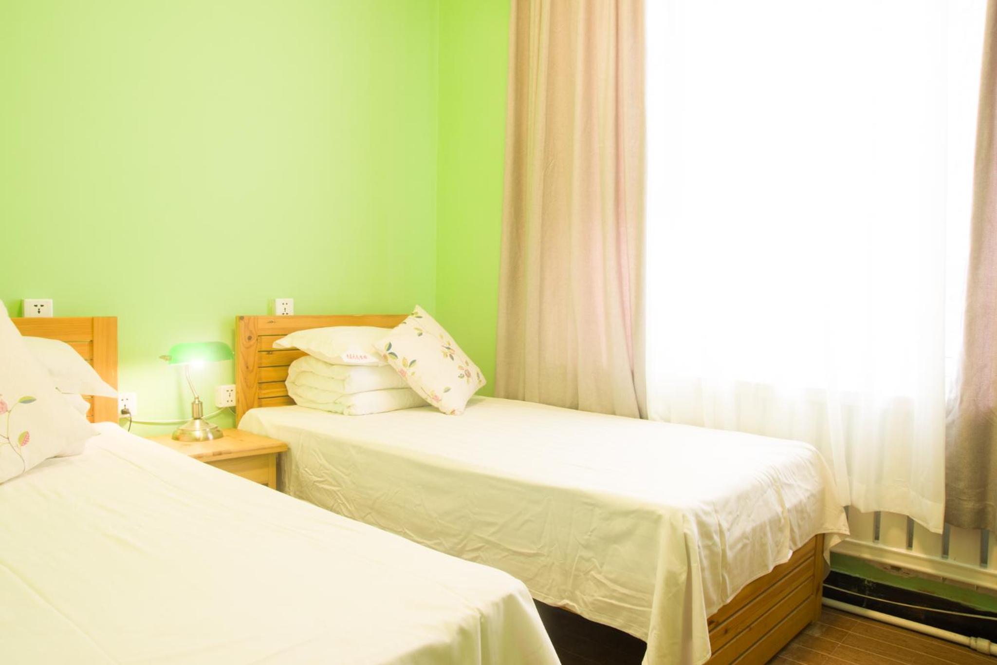 Twin Room with Shared Toilet photo 3