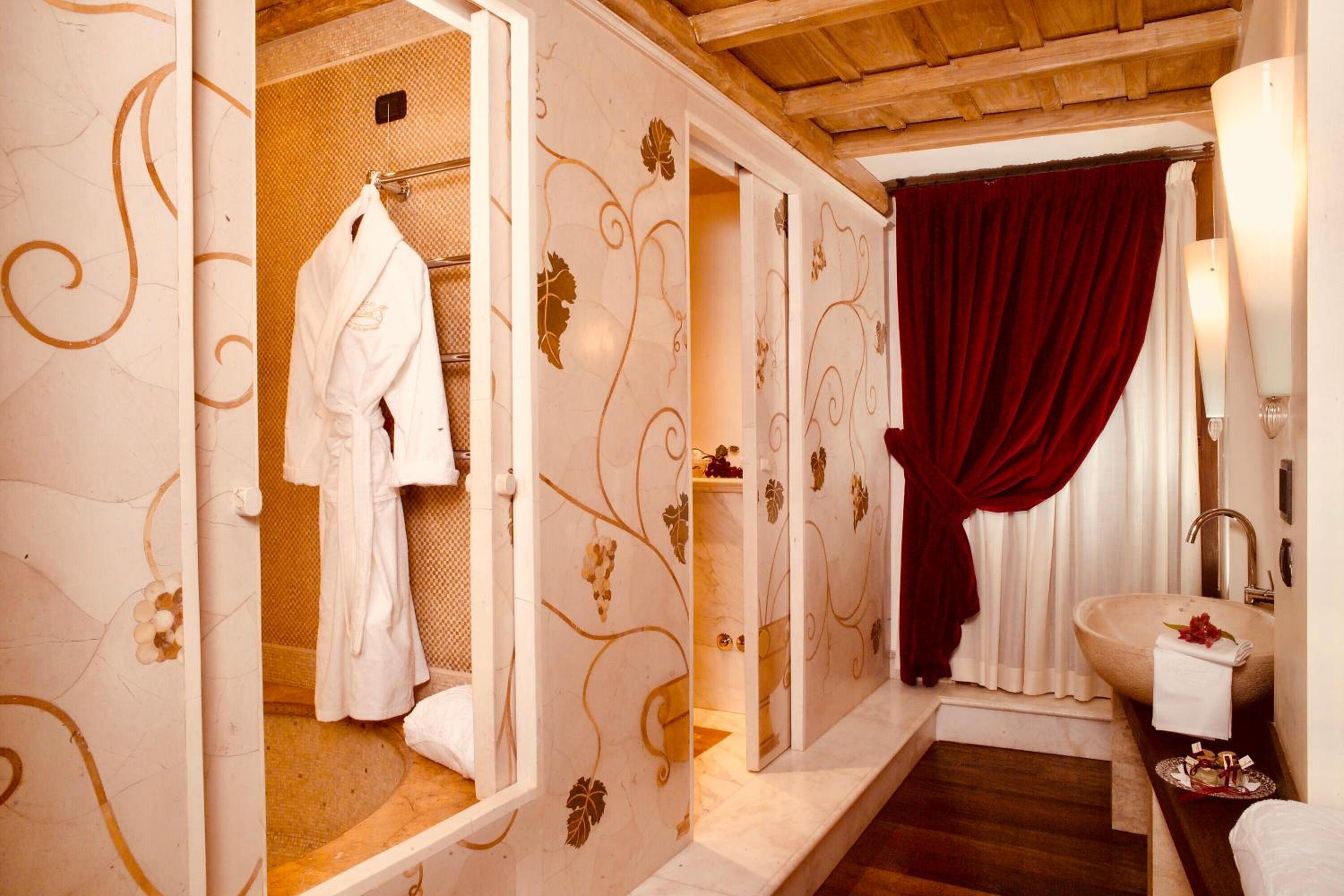 Junior Suite - Photo 2