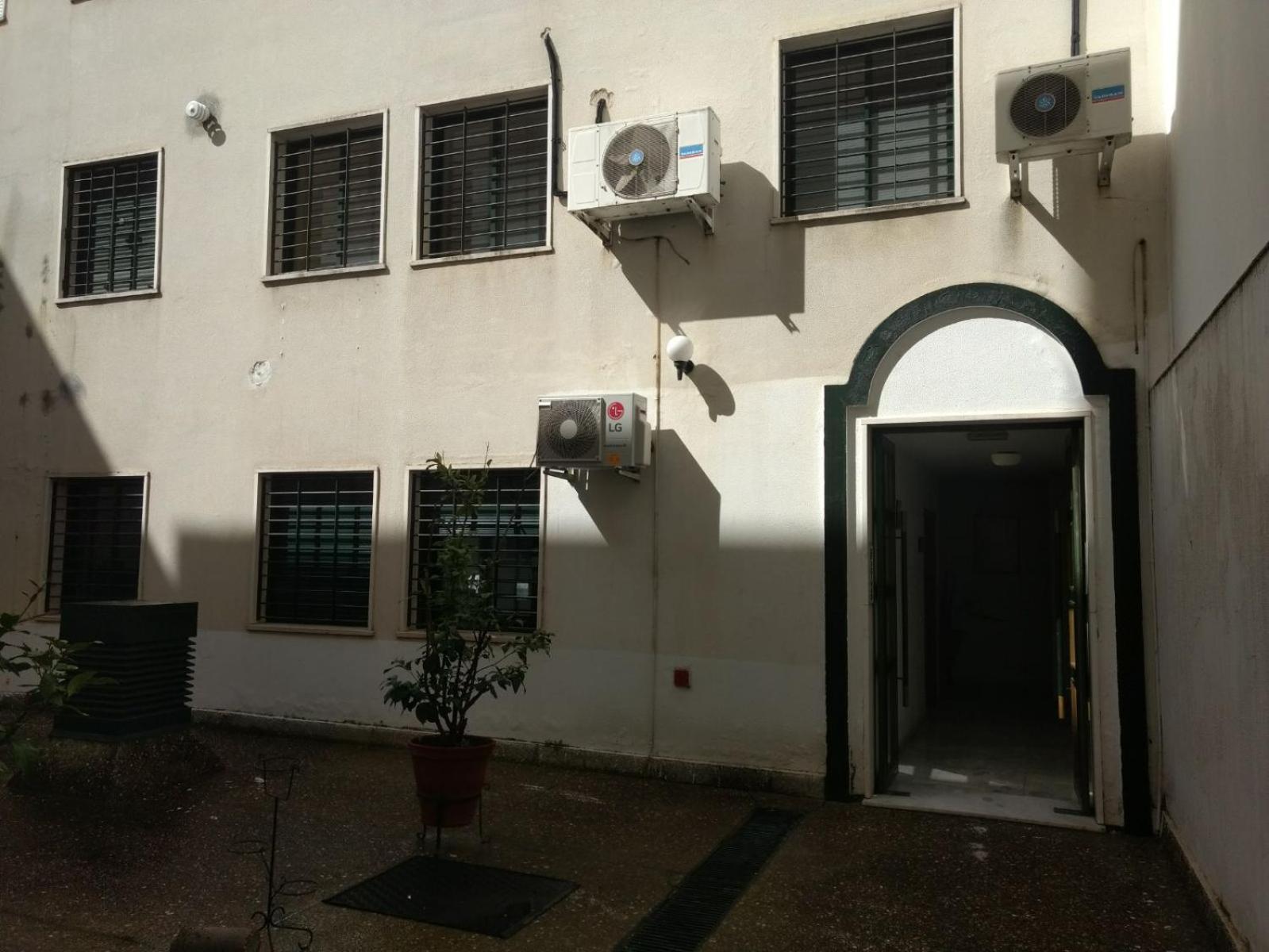 One-Bedroom Apartment - Photo 14