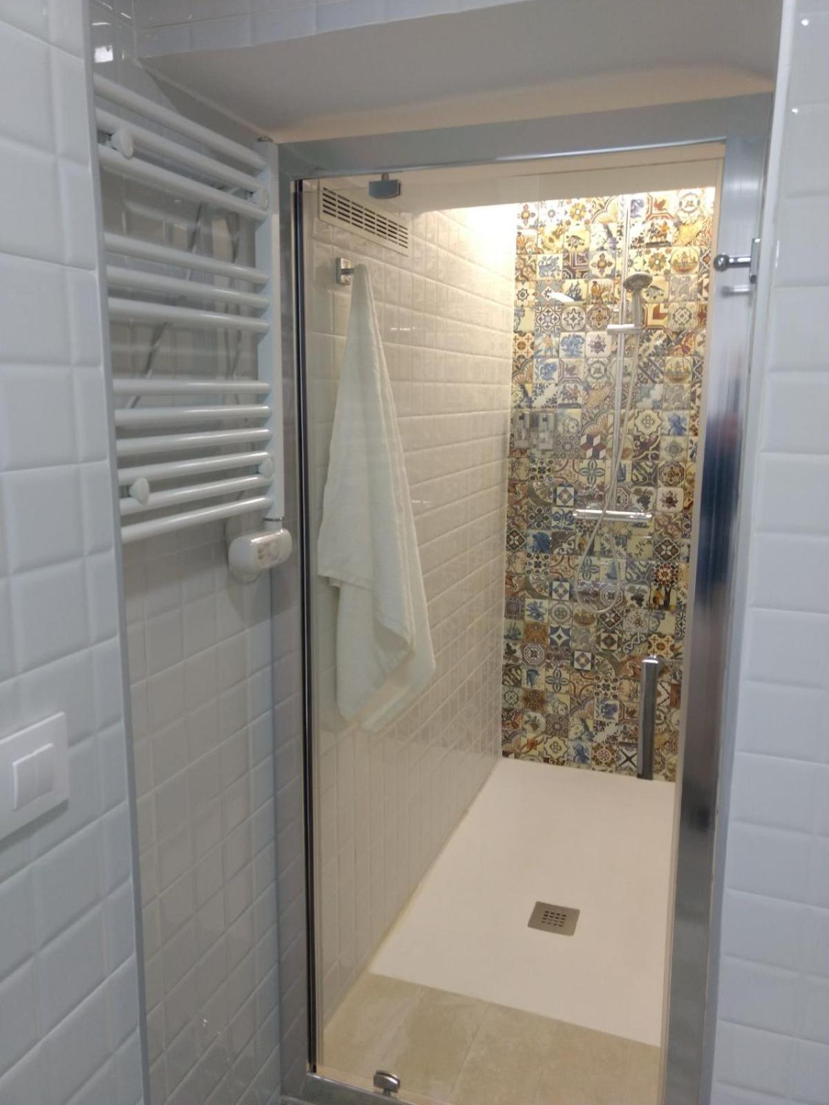 One-Bedroom Apartment - Photo 13