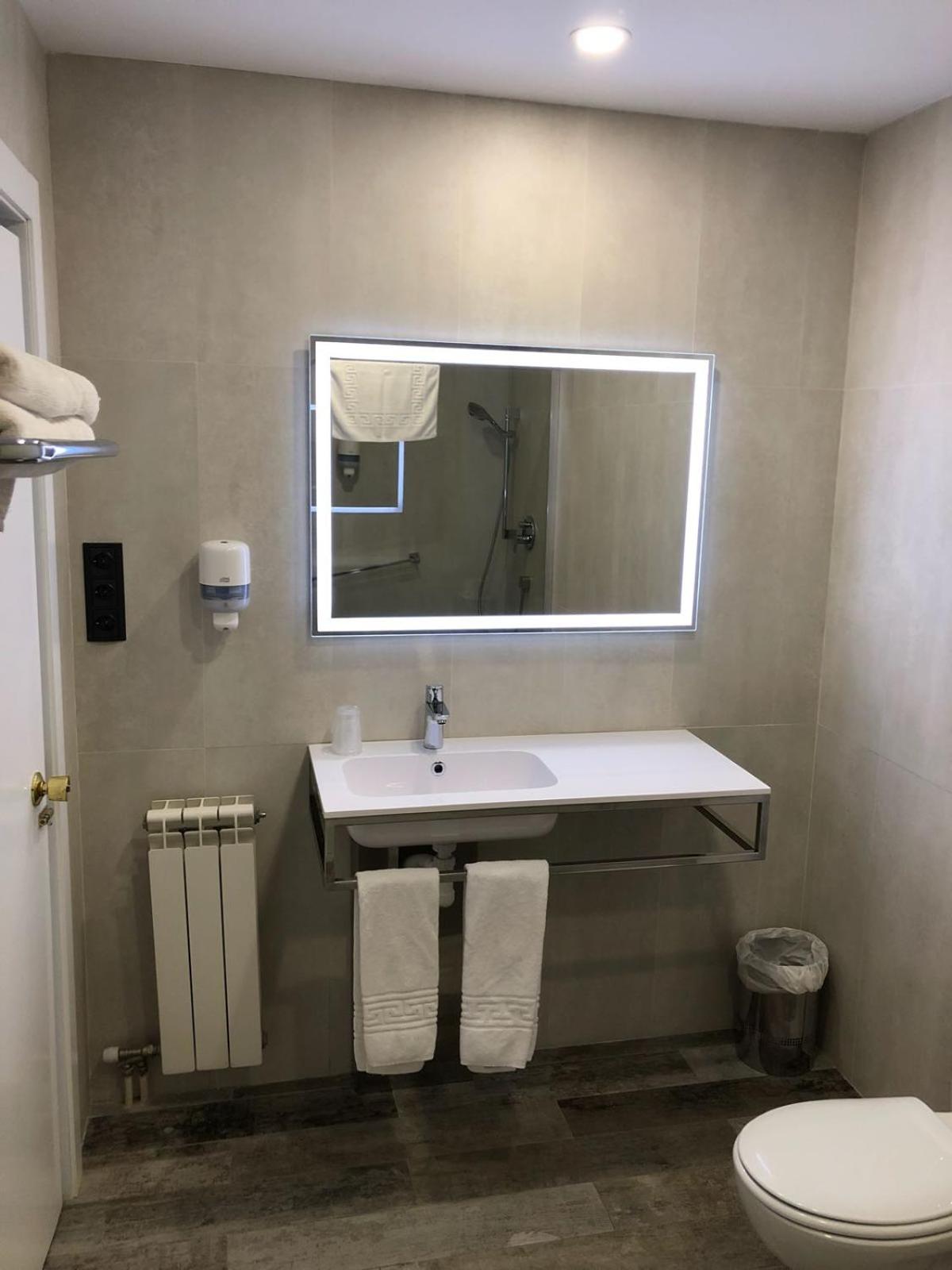 Deluxe Suite photo 3