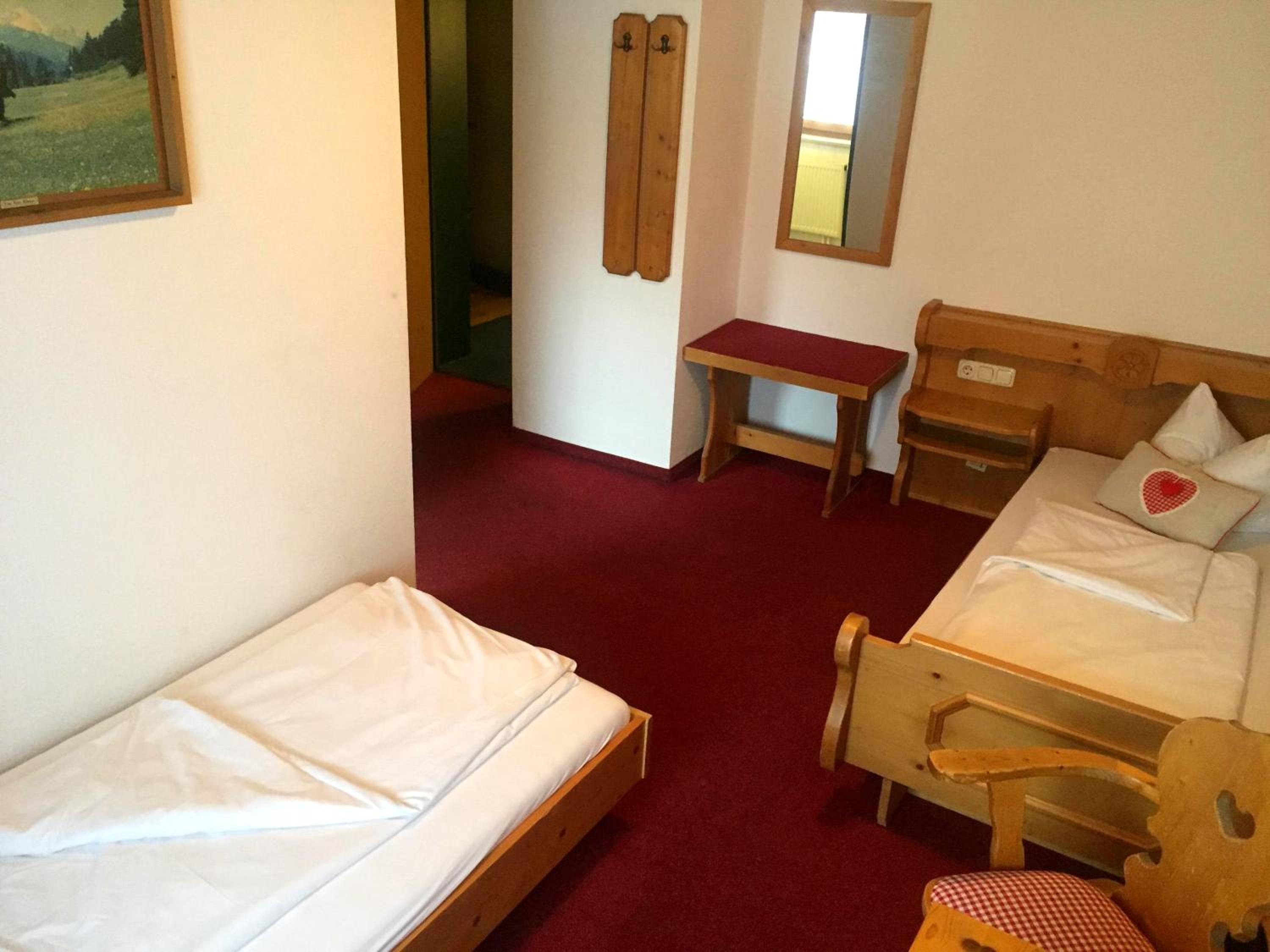 Small Double Room photo 3