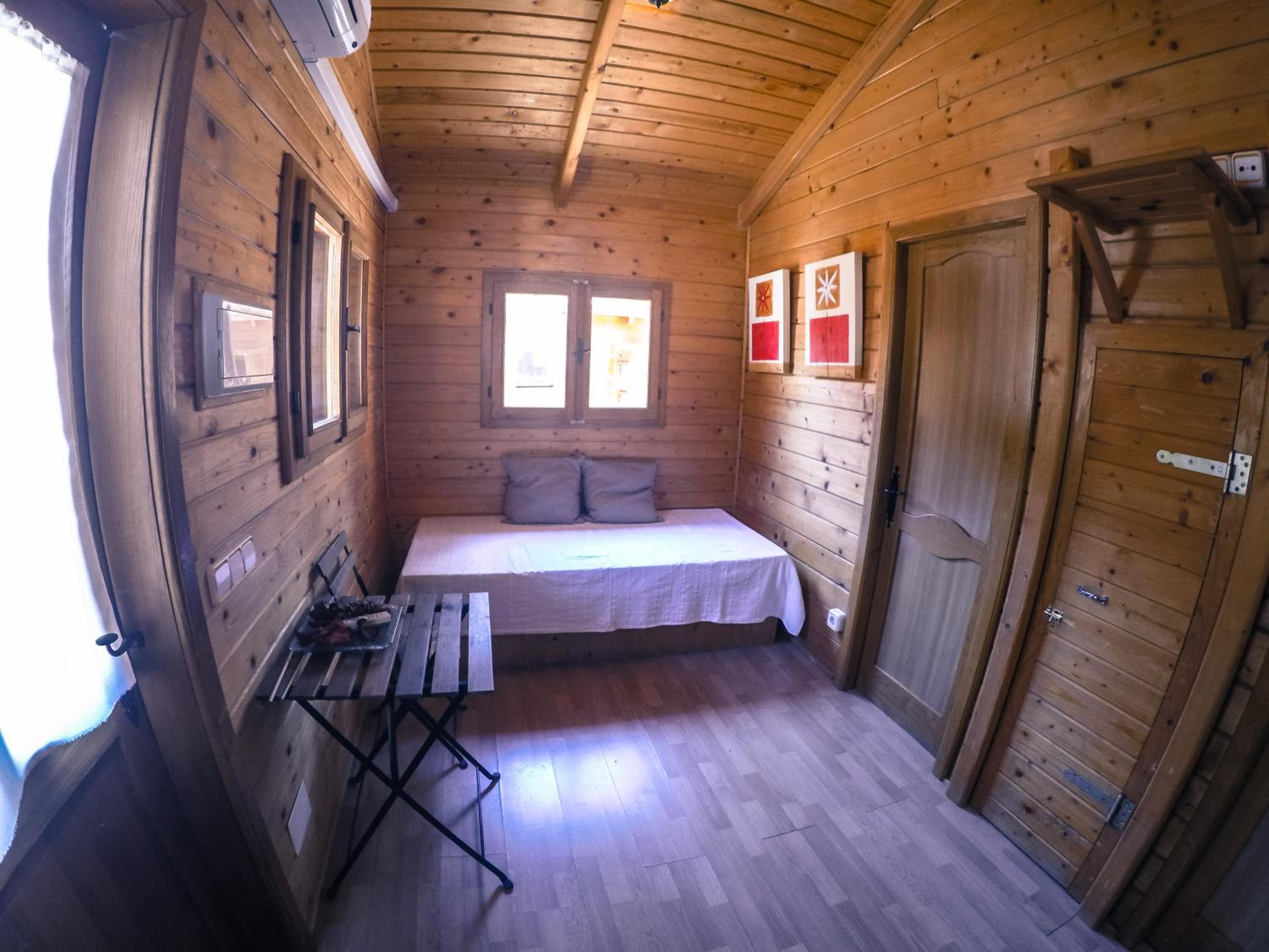Cabaña con Vista al Jardín