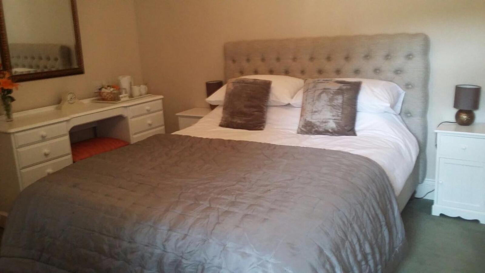 Deluxe Double Room with Bath