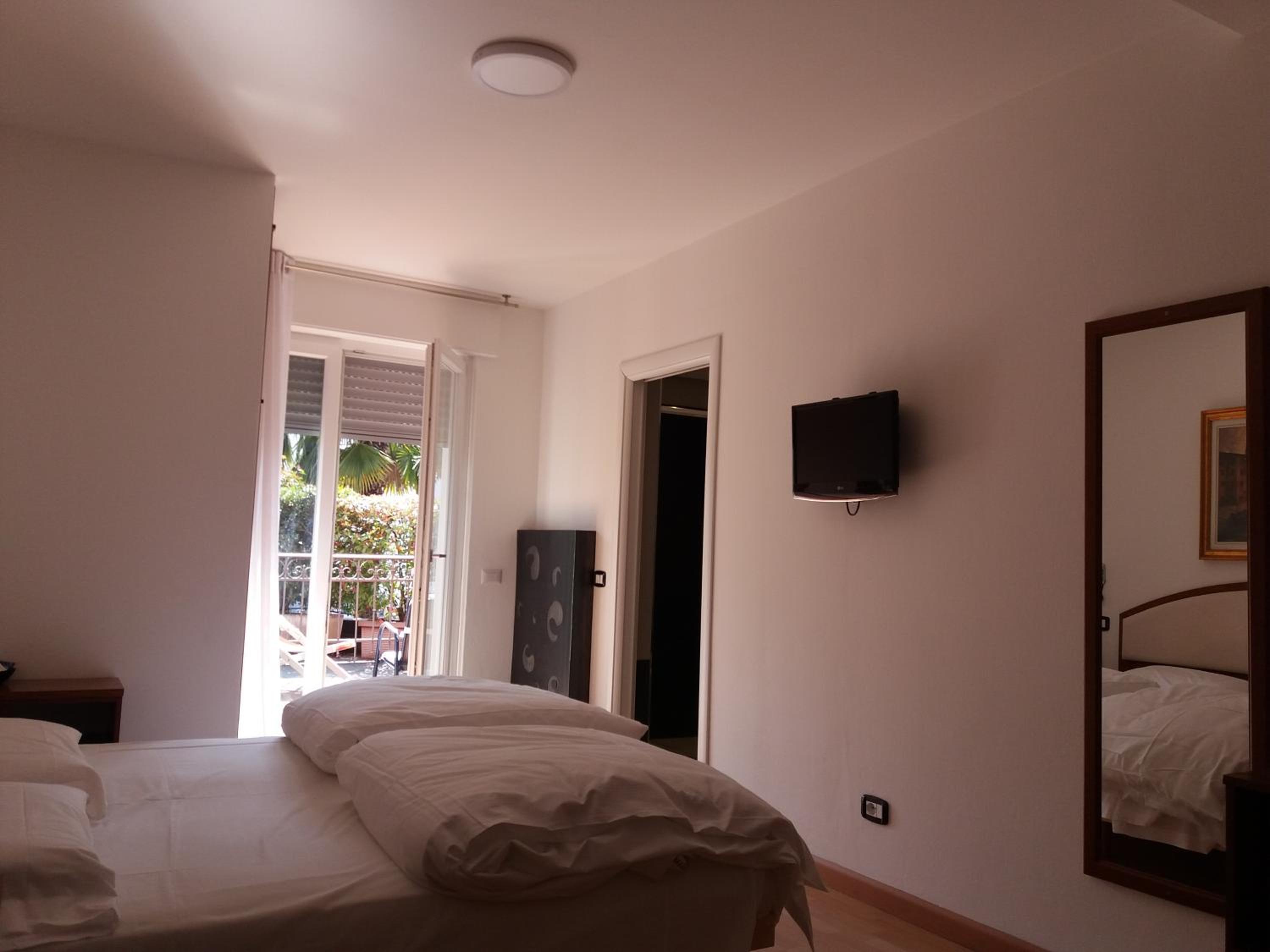 Superior Double Room - Photo 24