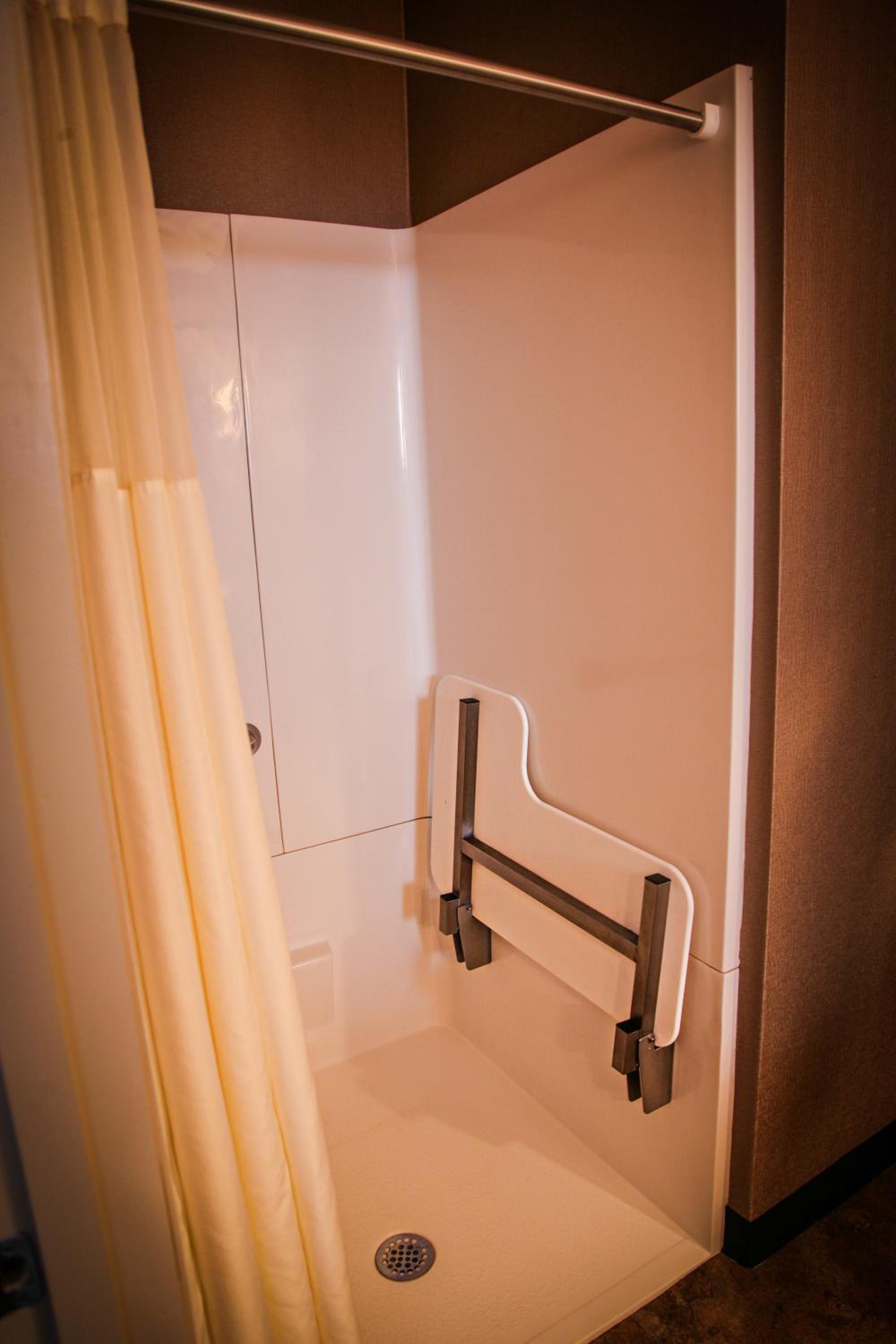 Single Room photo 2