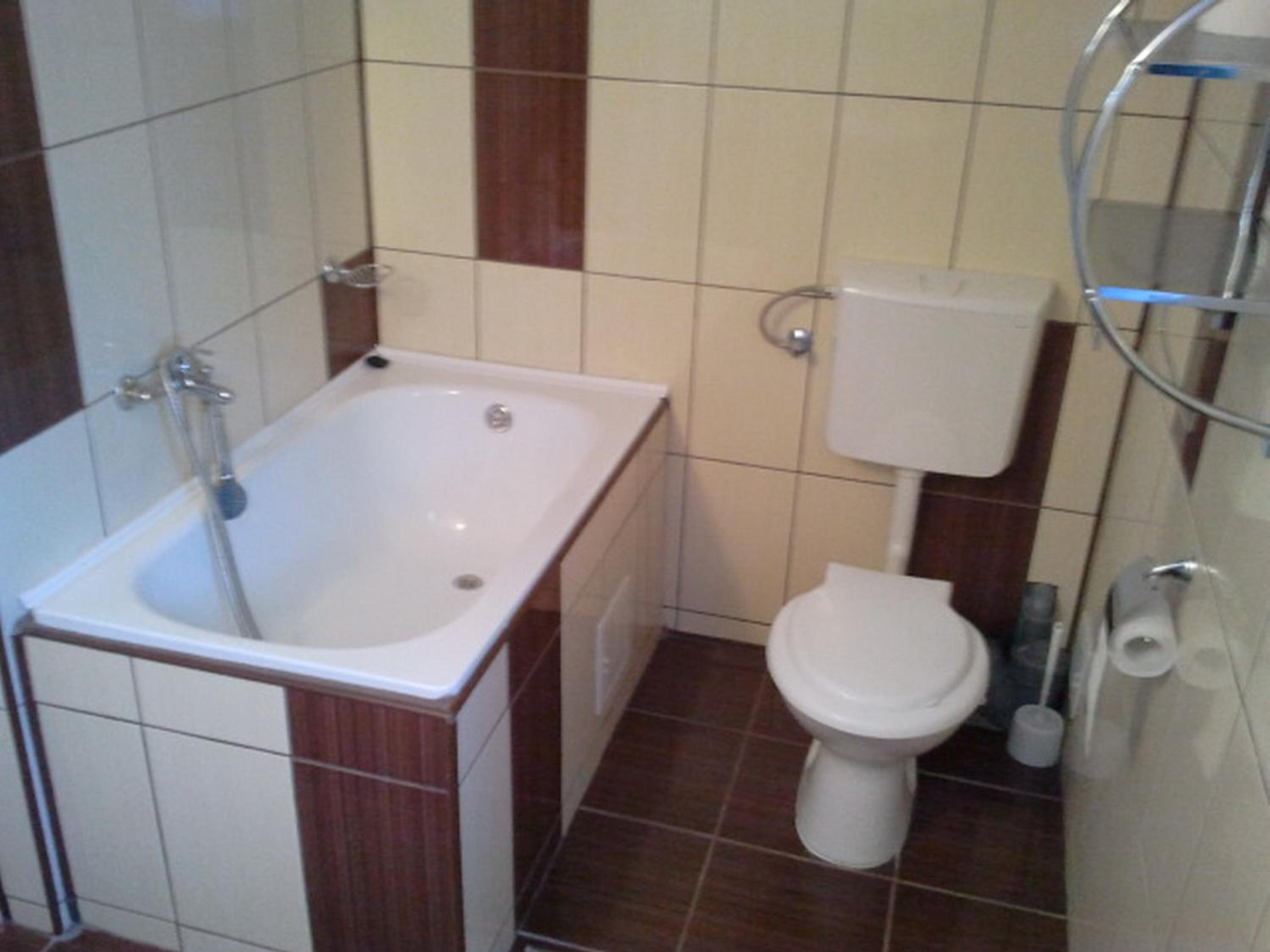 Double Room - Photo 15