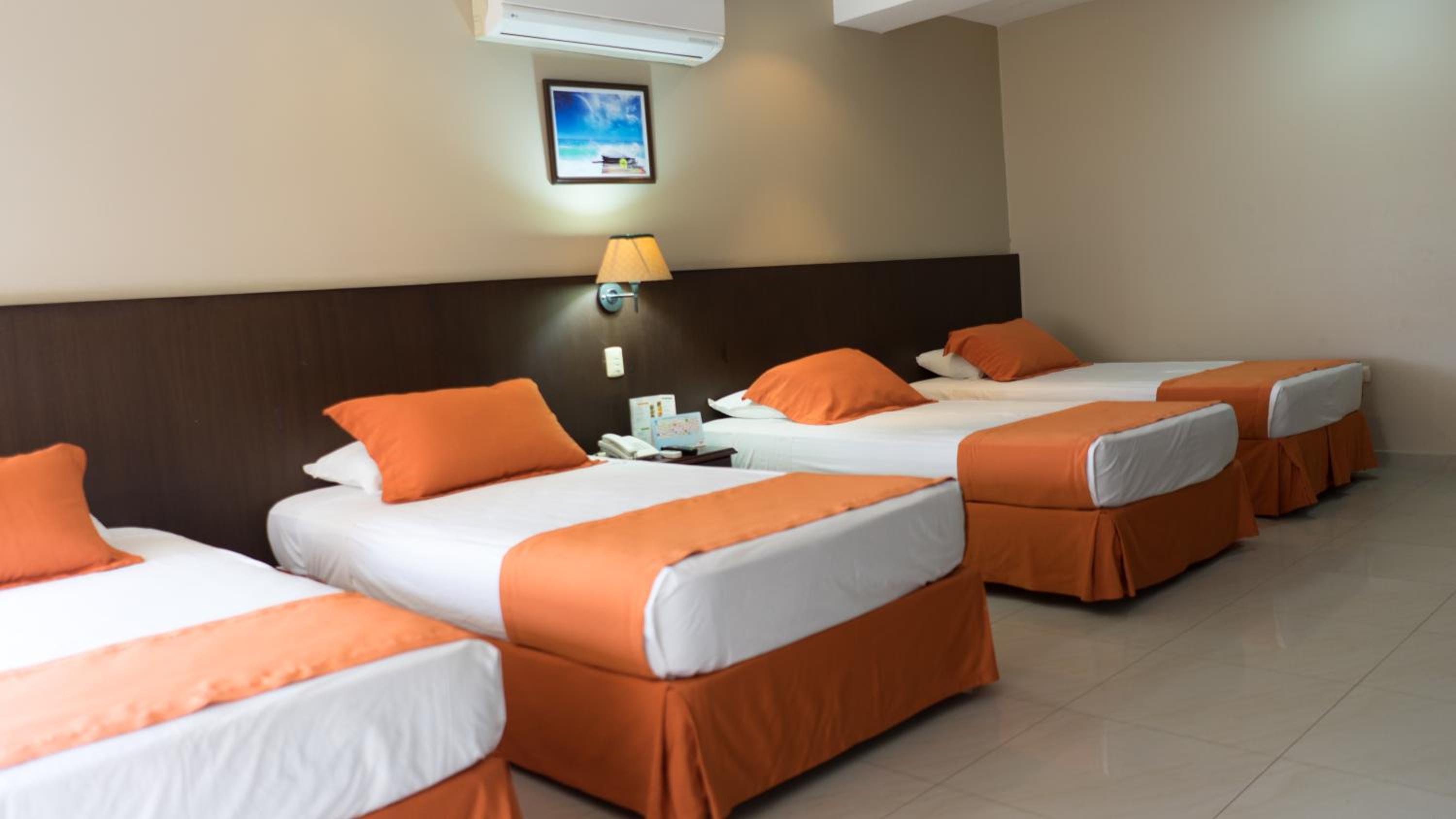 Quadruple Room photo 2