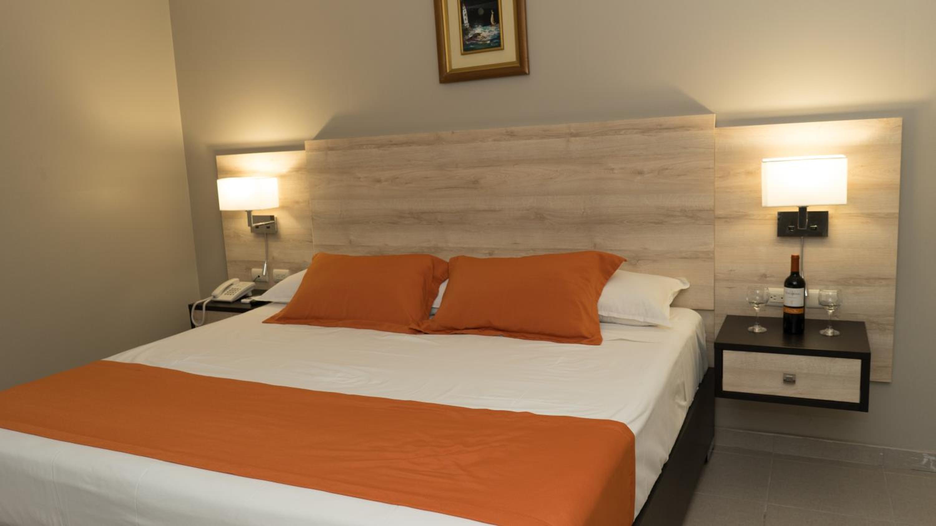 Single Room photo 2