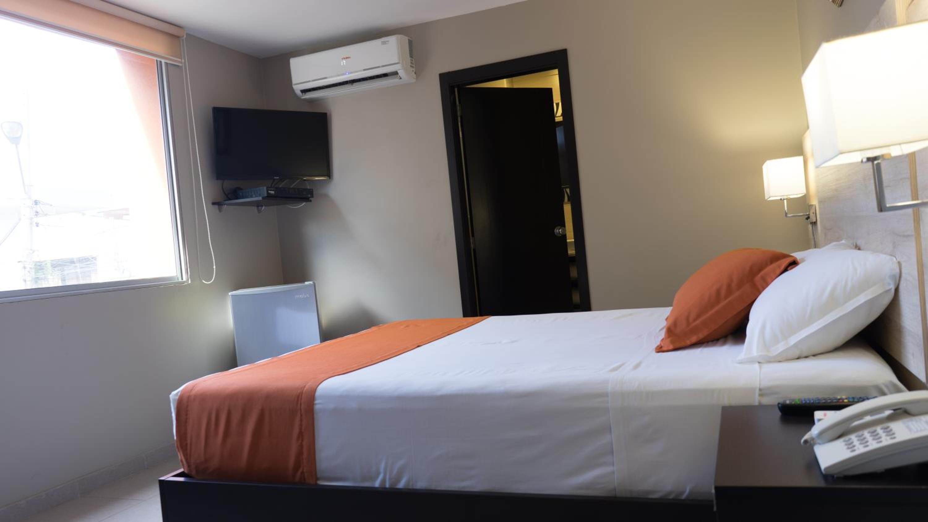 Single Room photo 1