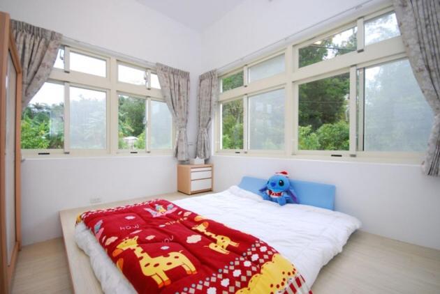 Double Room with Shared Bathroom photo 3