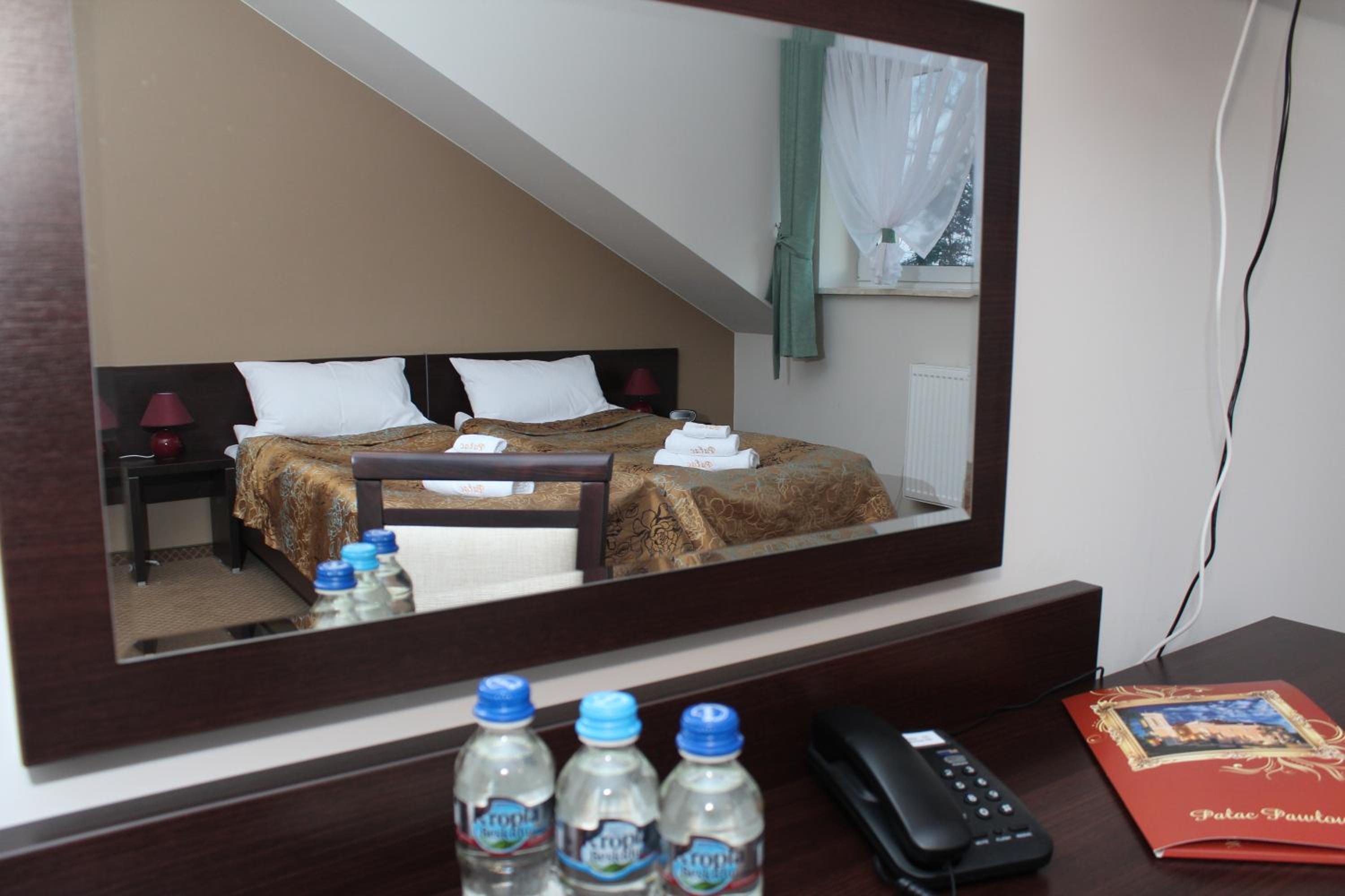 Standard Double or Twin Room - Photo 3