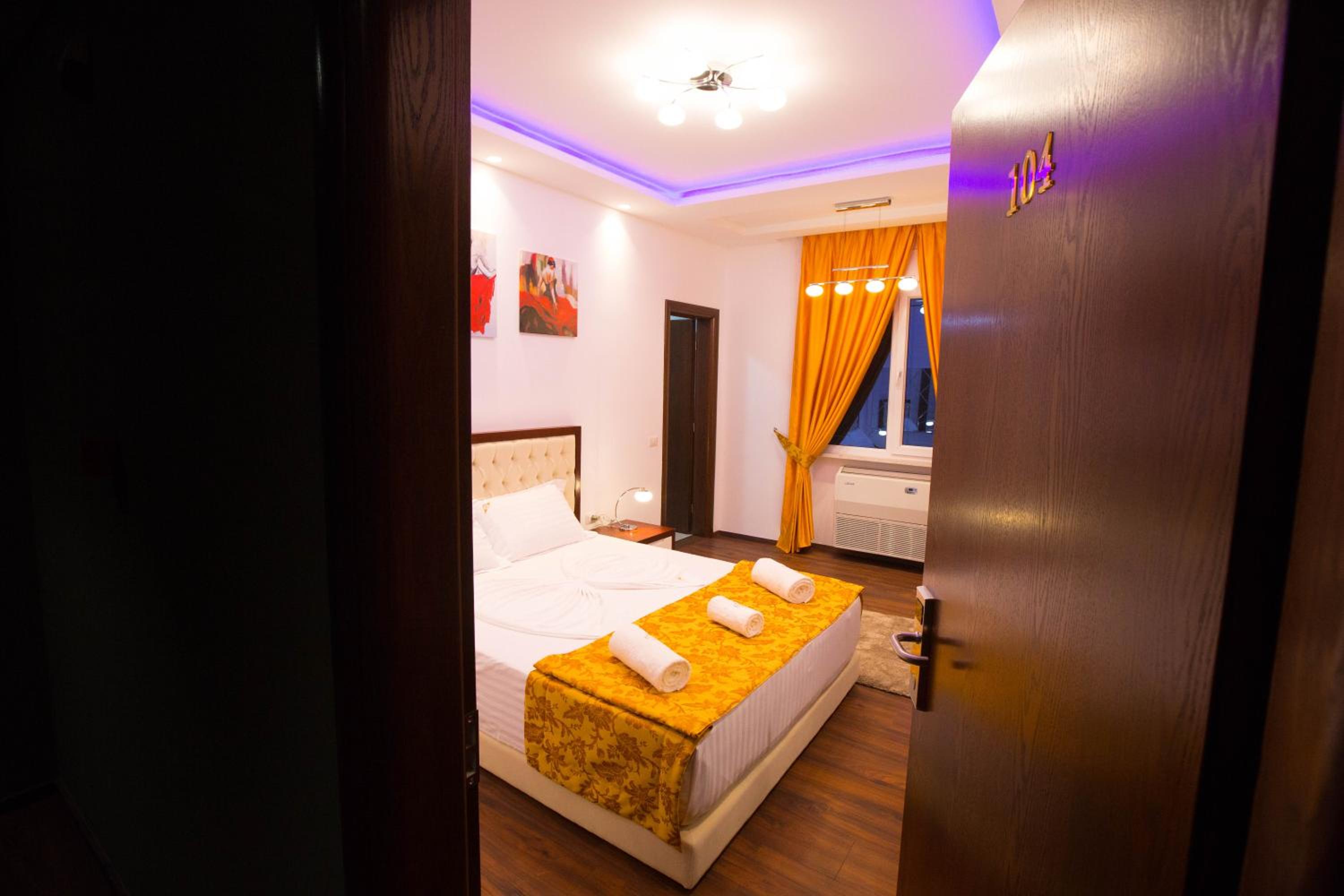 Budget Double Room photo 1
