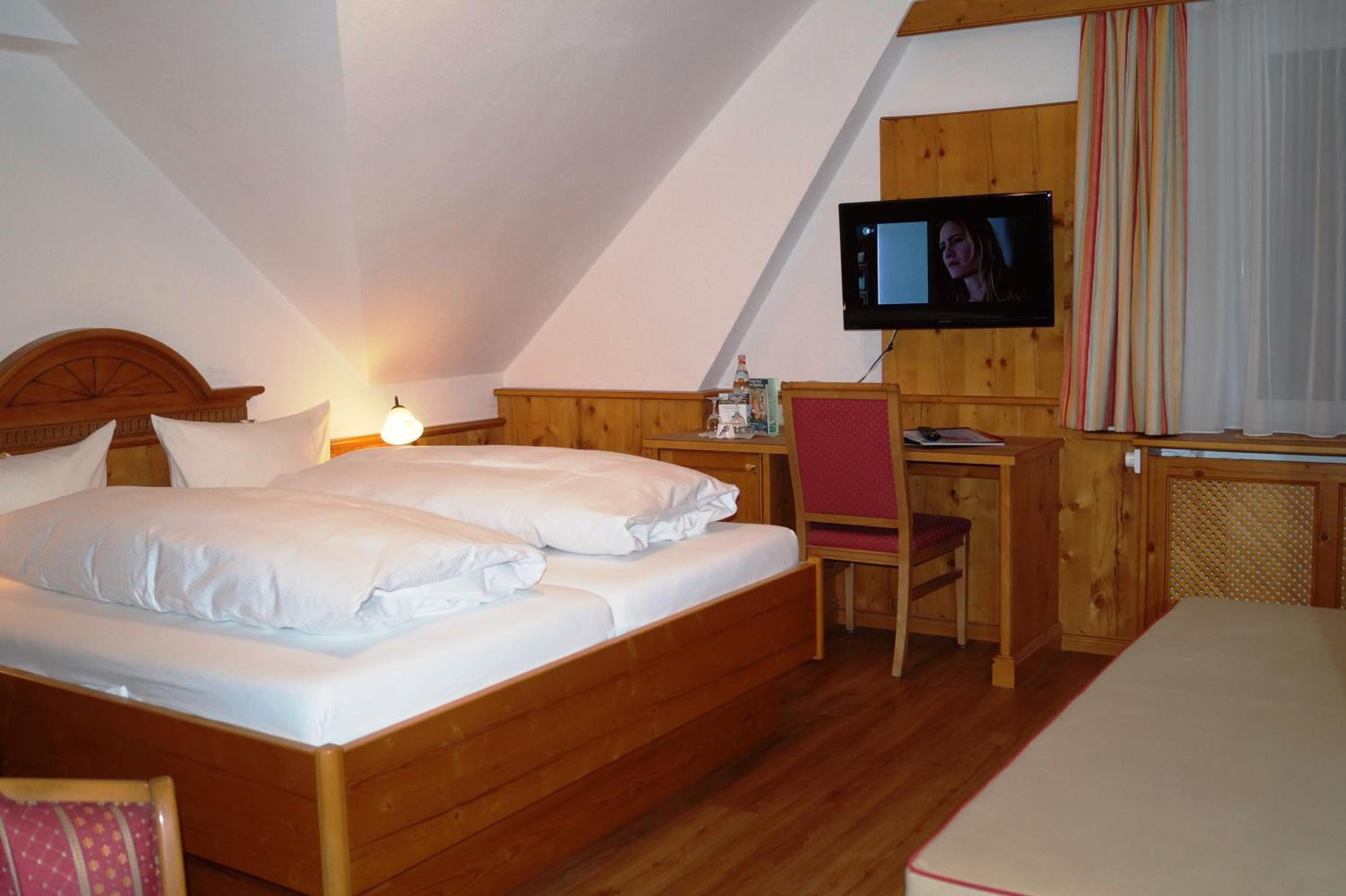 Double Room - Photo 1