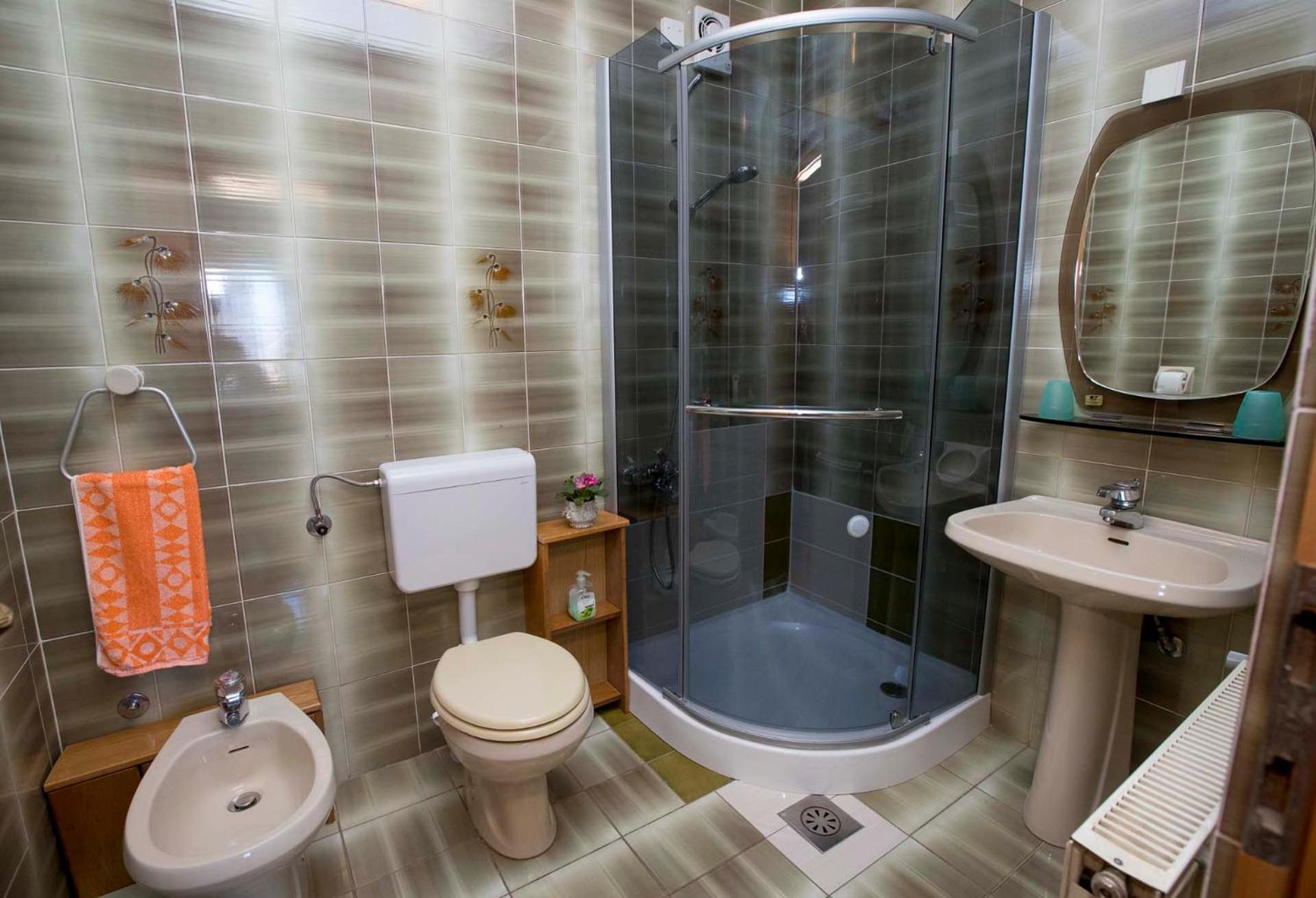 Apartment - Photo 15