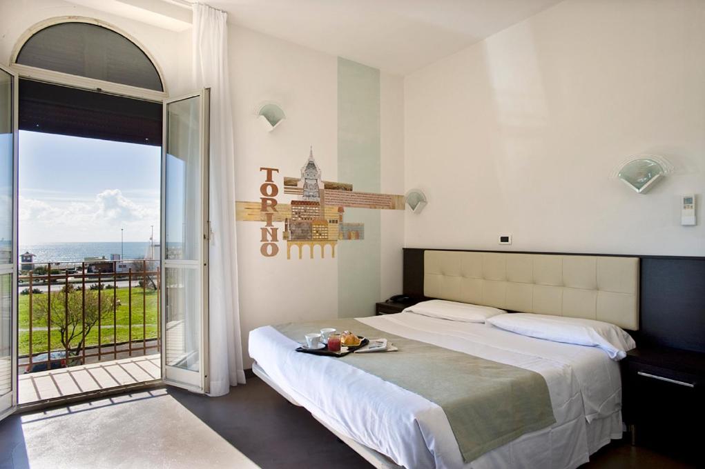 Single Room with Sea View photo 3