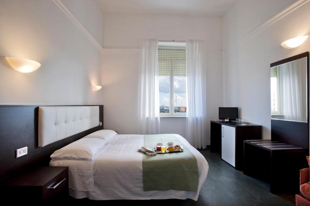 Double or Twin Room - Photo 1