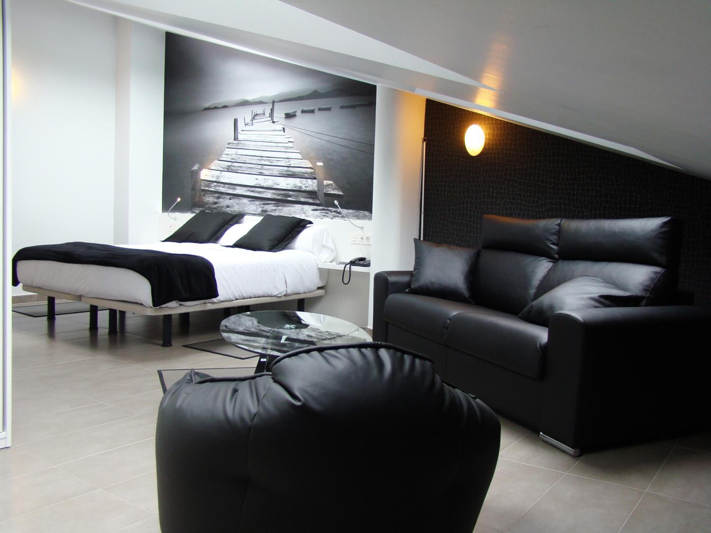 Superior Double Room - Photo 1