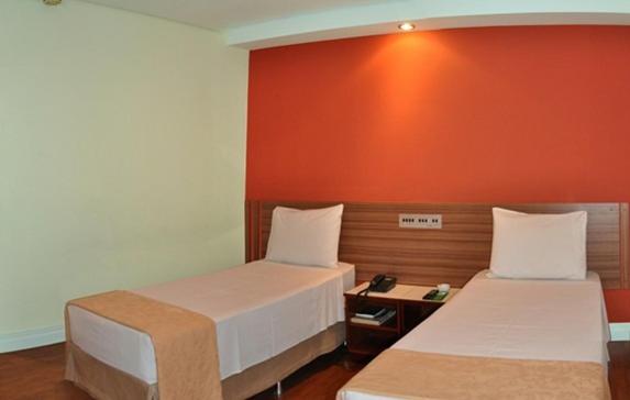 Double or Twin Room - Photo 2