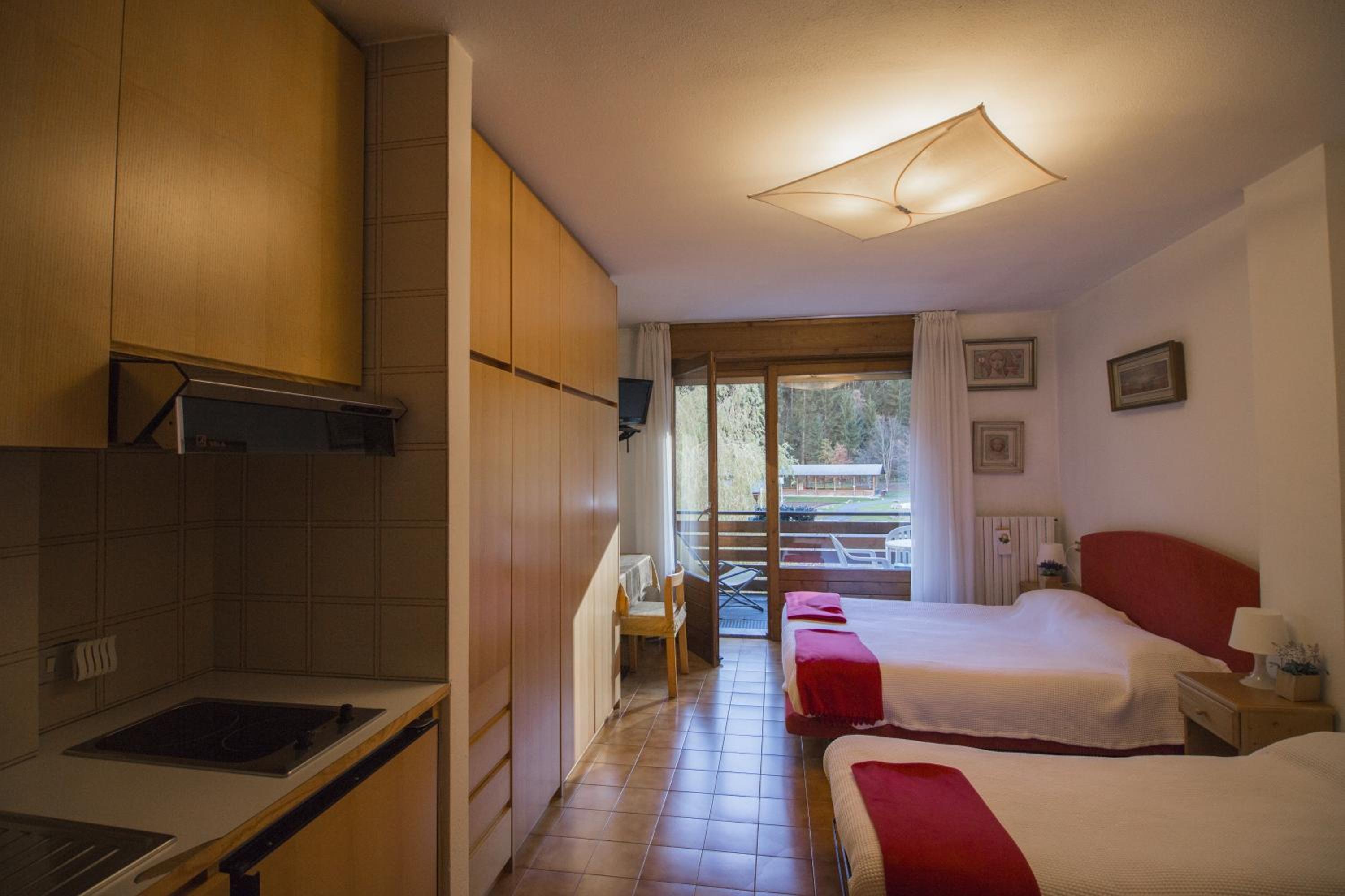 Double Room - Photo 15