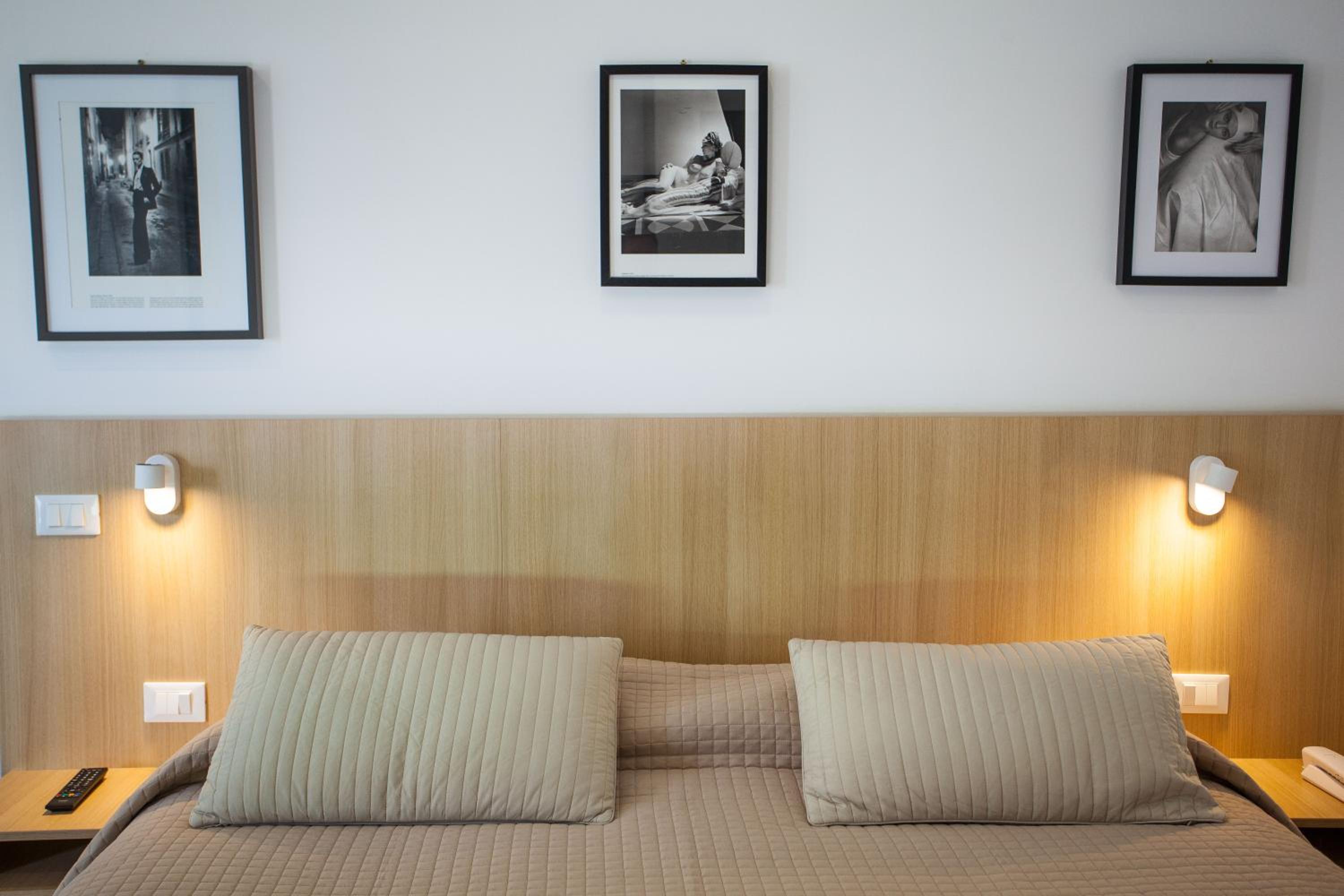 Quadruple Room - Disability Access - Photo 2