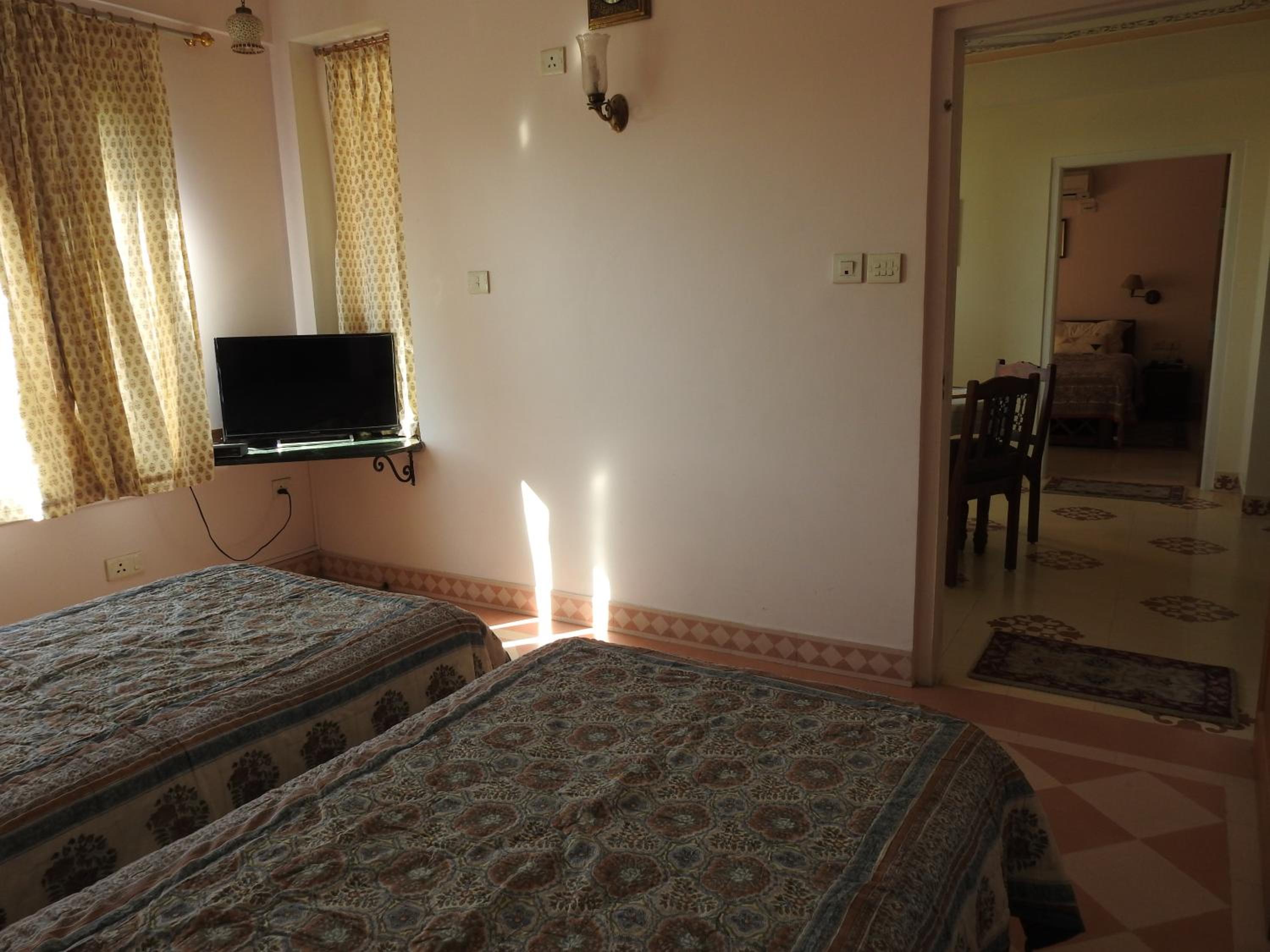 Family Suite - Photo 16