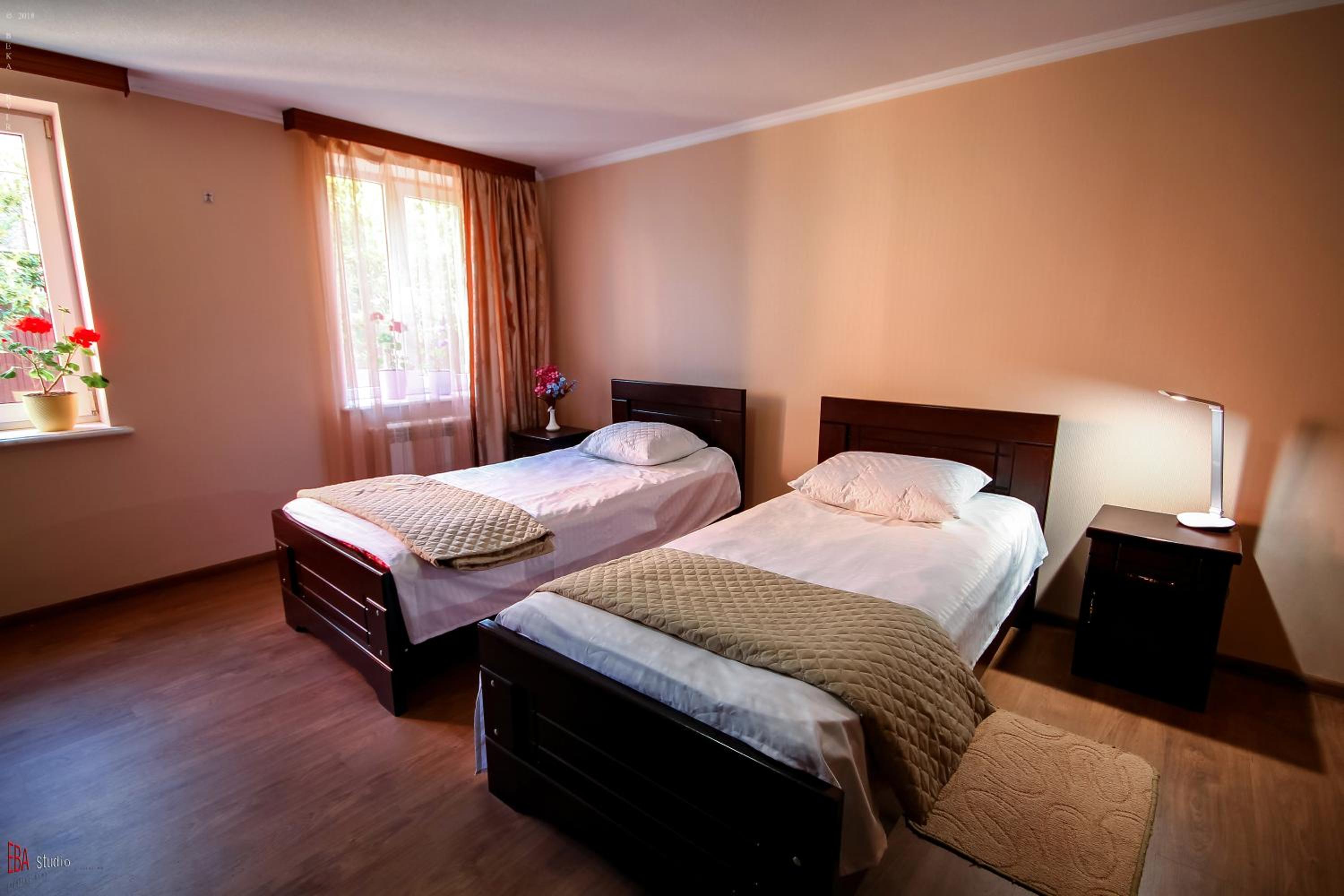 Double or Twin Room with Private External Bathroom photo 2
