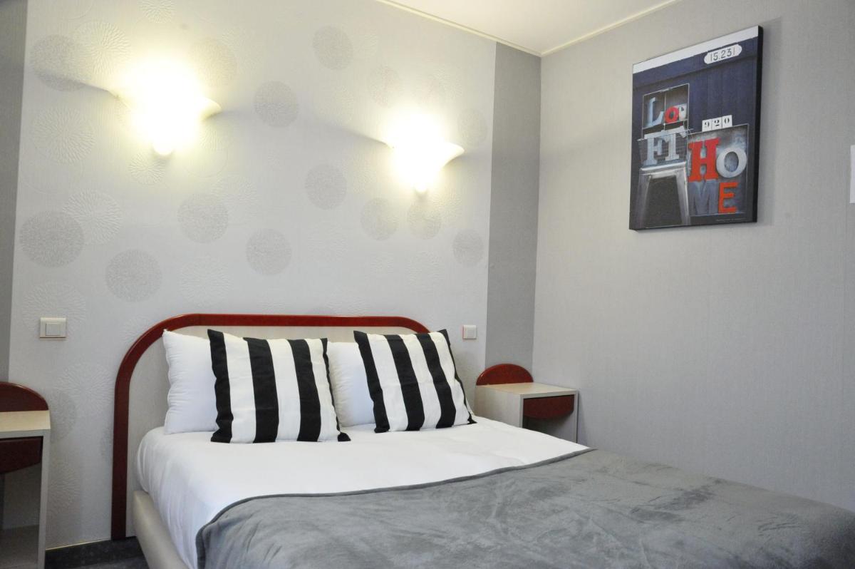 Standard Double Room photo 3