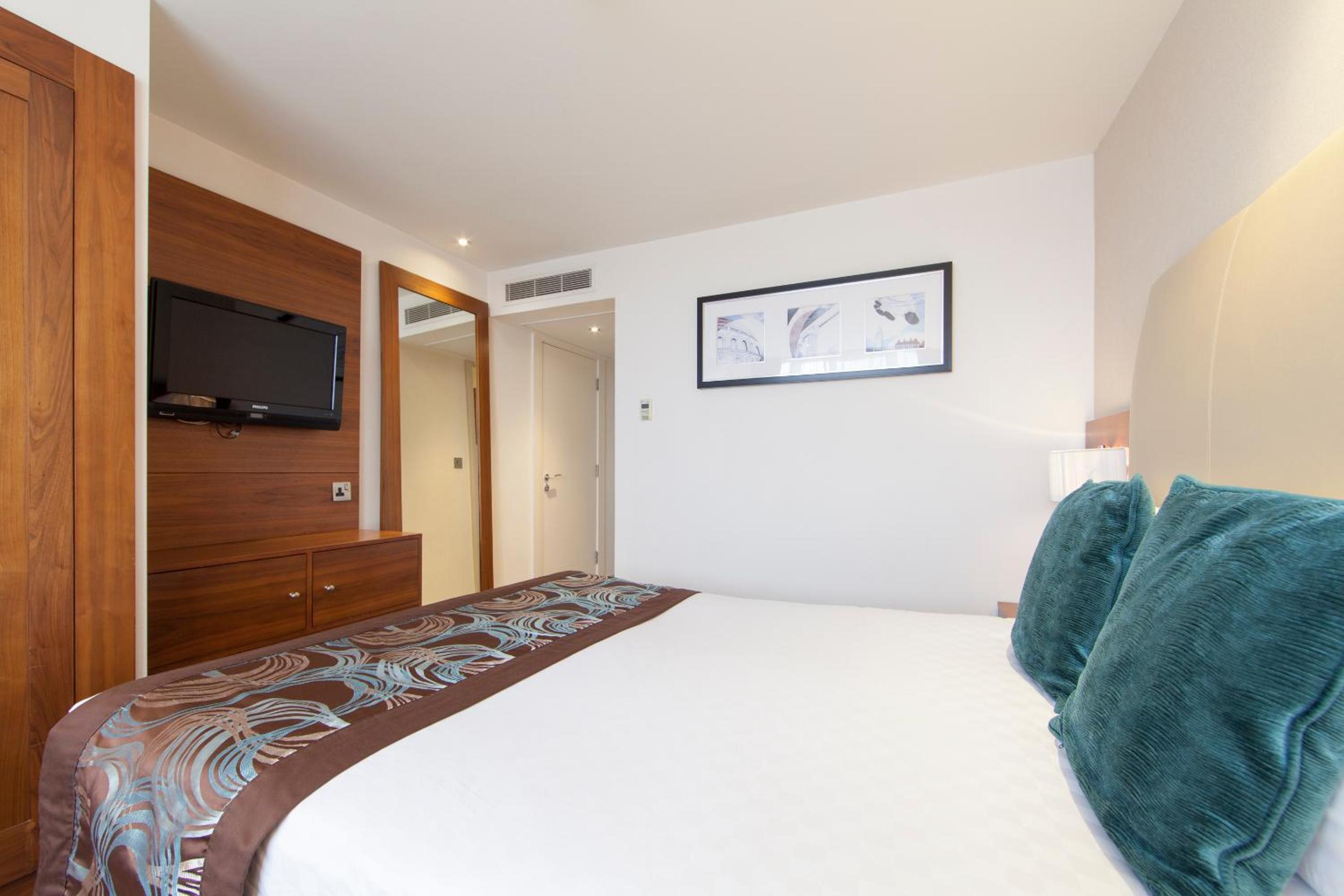 Standard Double Room photo 2
