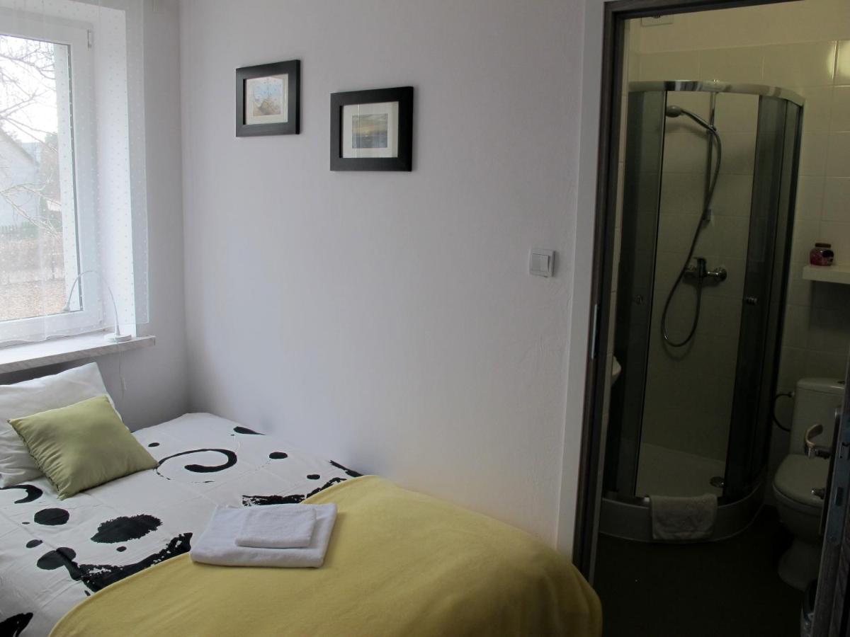 Single Room photo 2