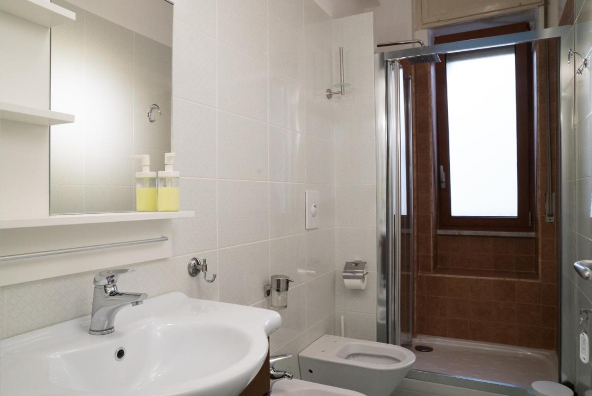 Quadruple Room with Private External Bathroom