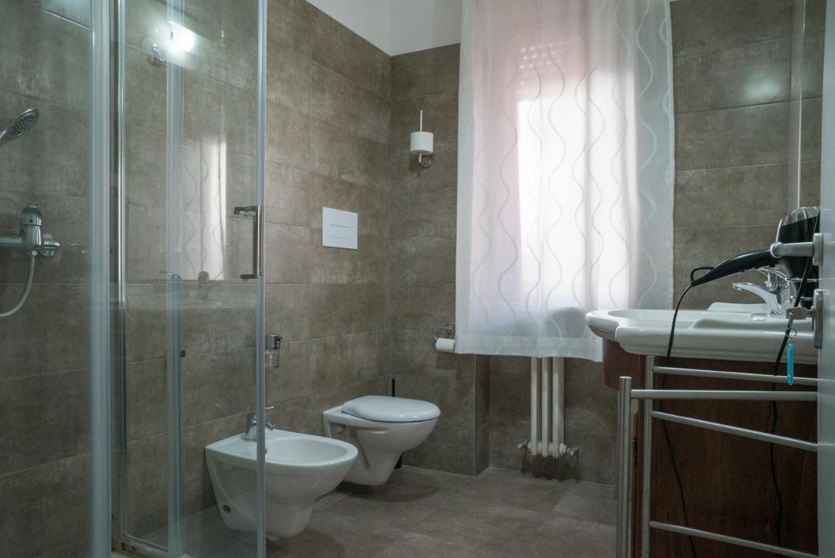 Double Room with Private External Bathroom