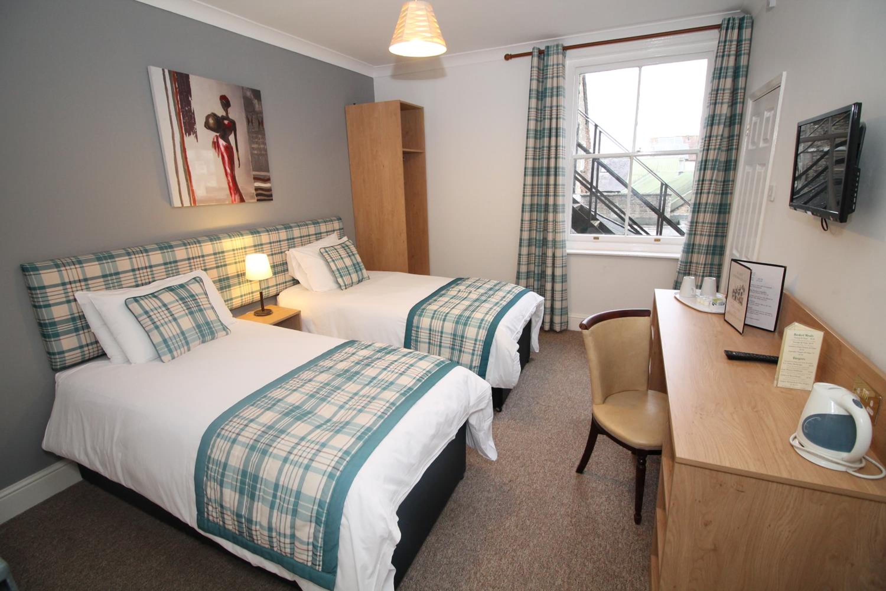 Double or Twin Room - Pet Friendly photo 3