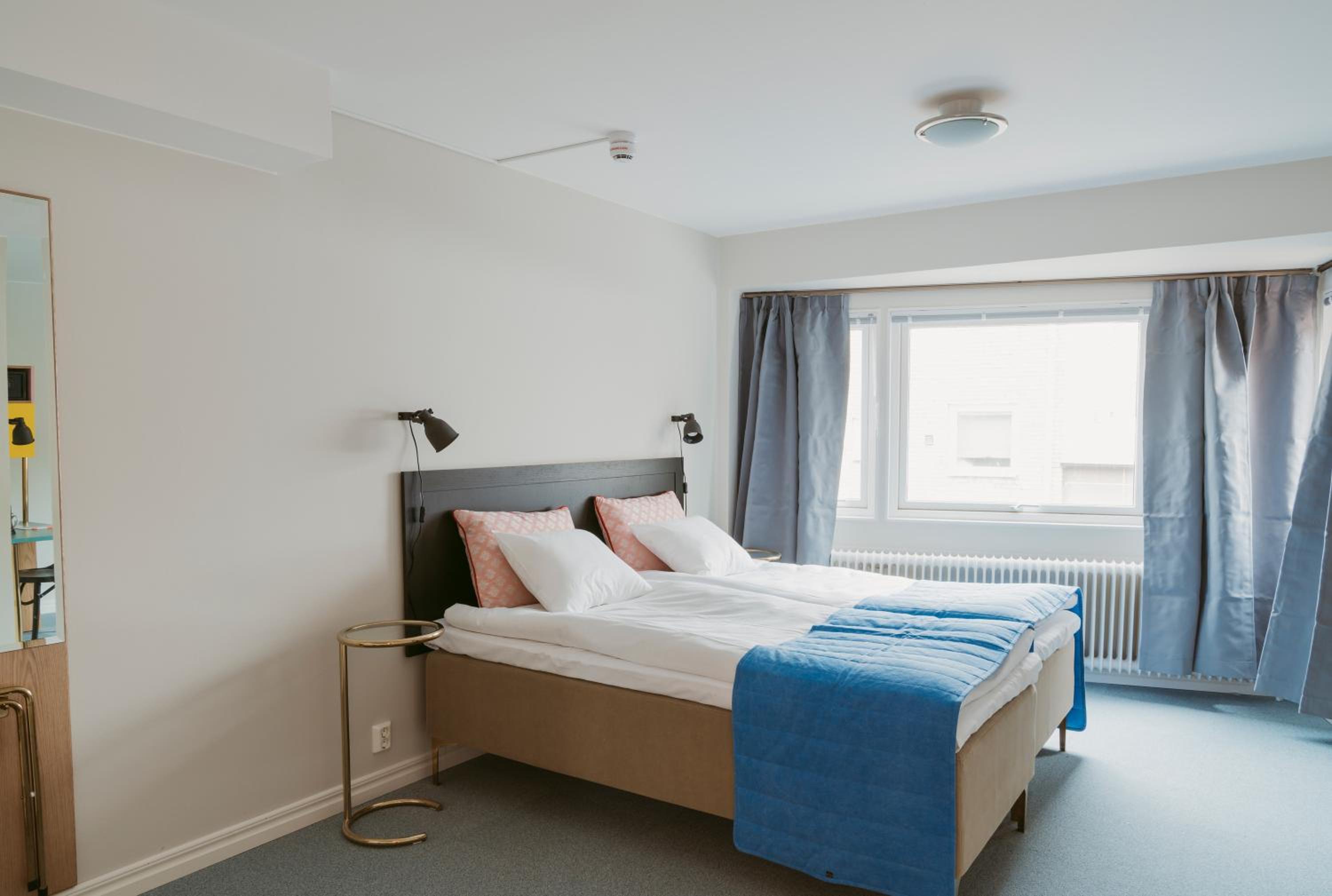 Superior Twin Room - Photo 1