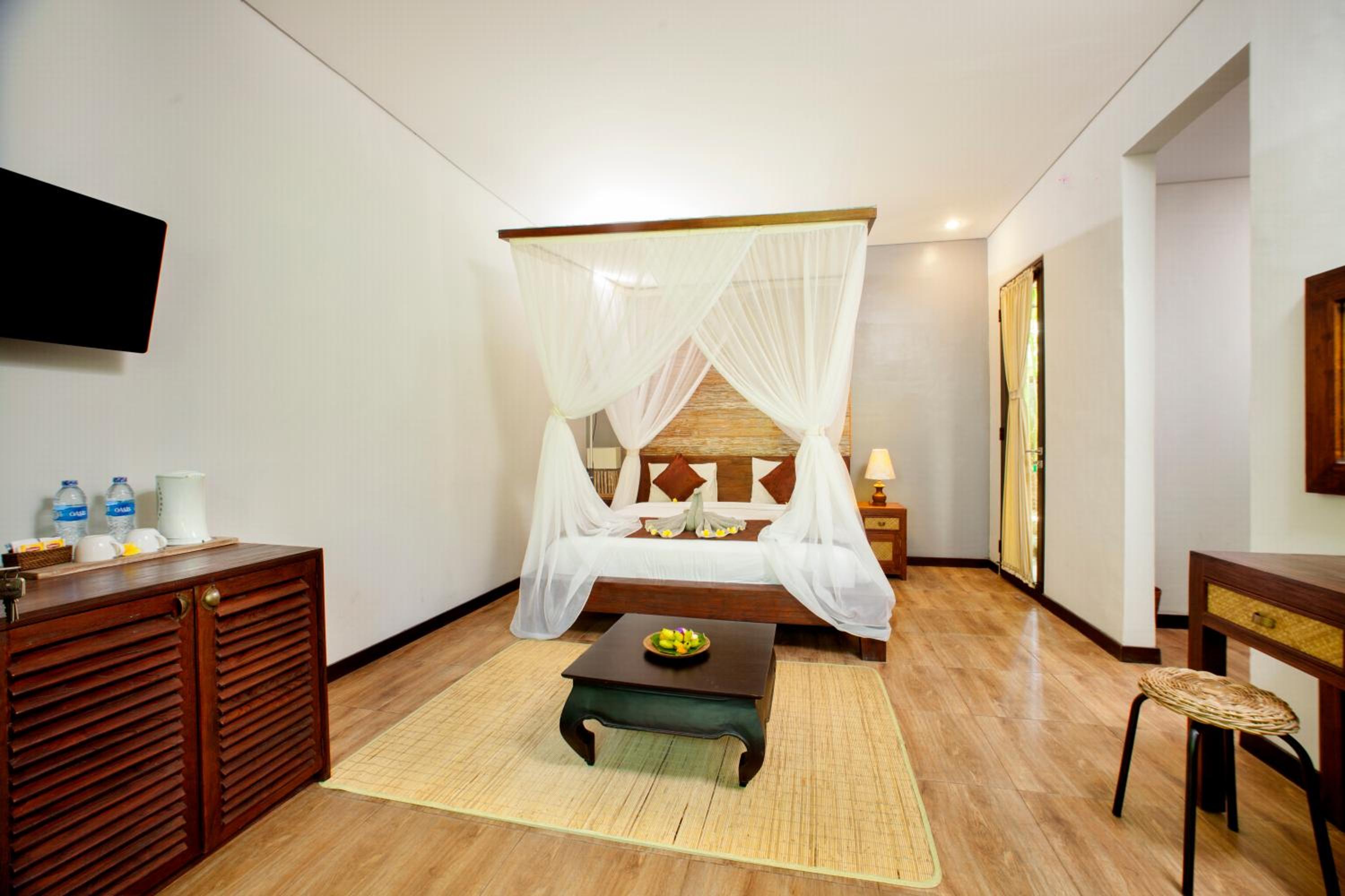 Deluxe Room - Photo 1