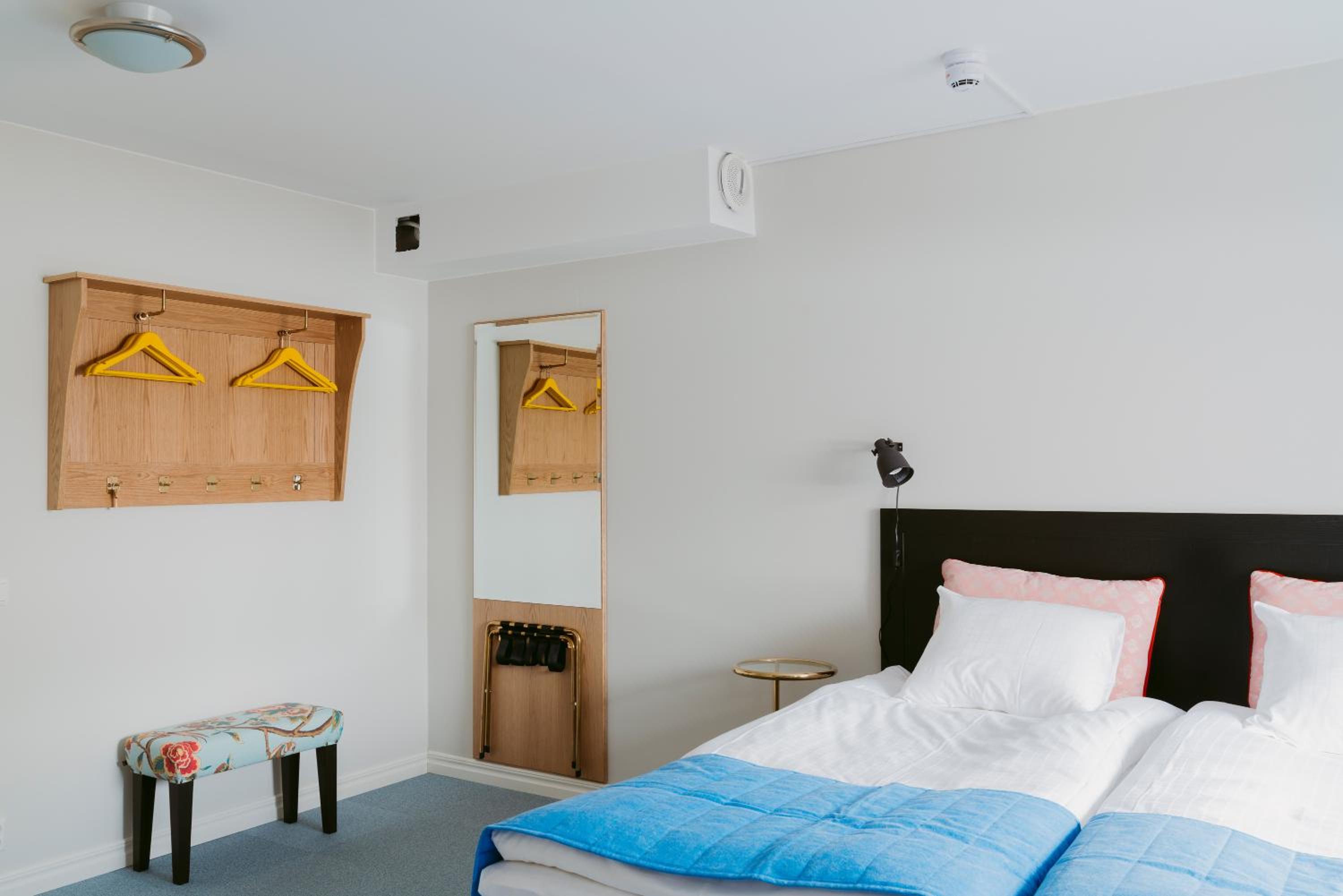 Superior Twin Room - Photo 3