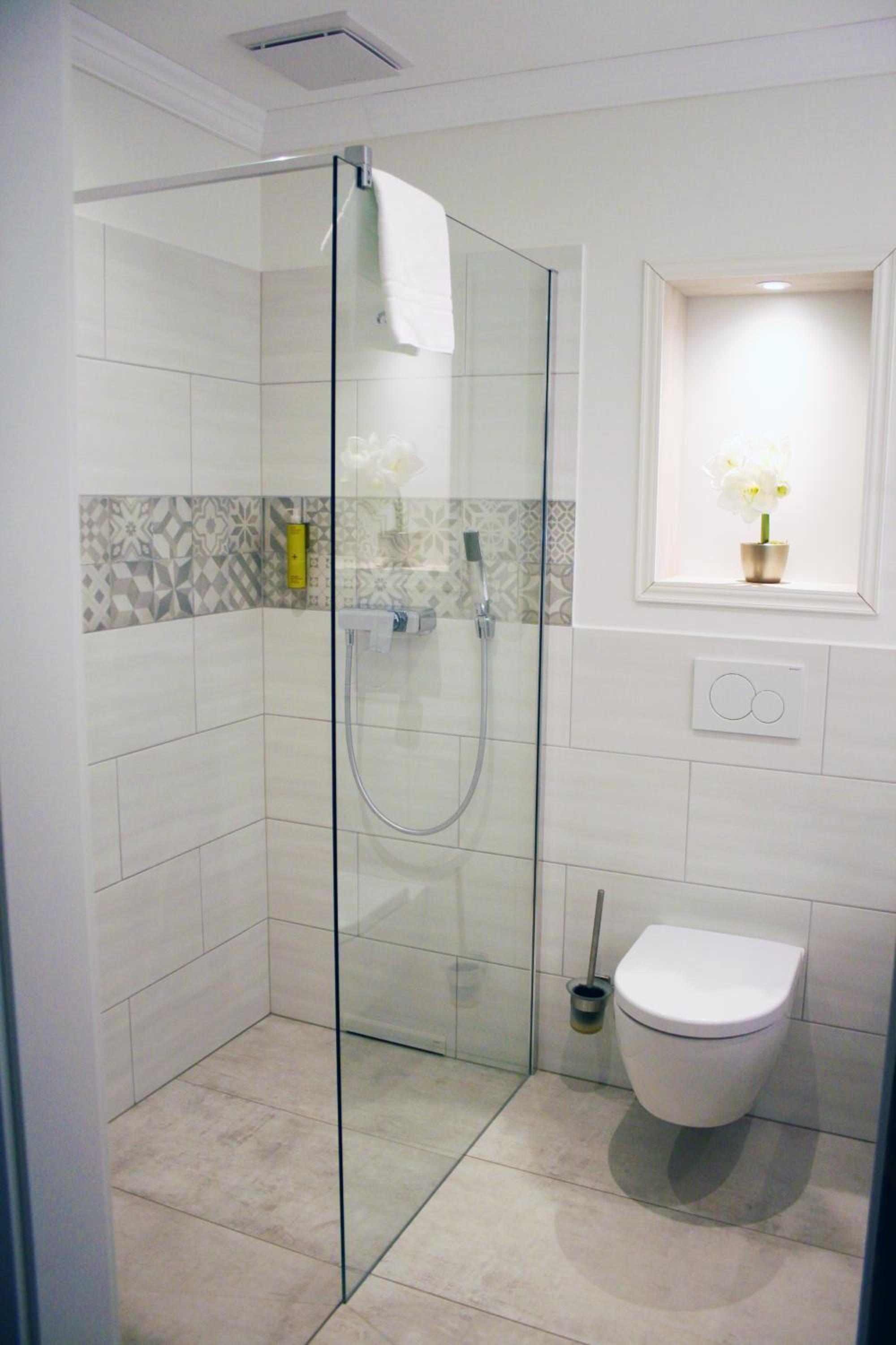 Standard Double or Twin Room - Photo 4