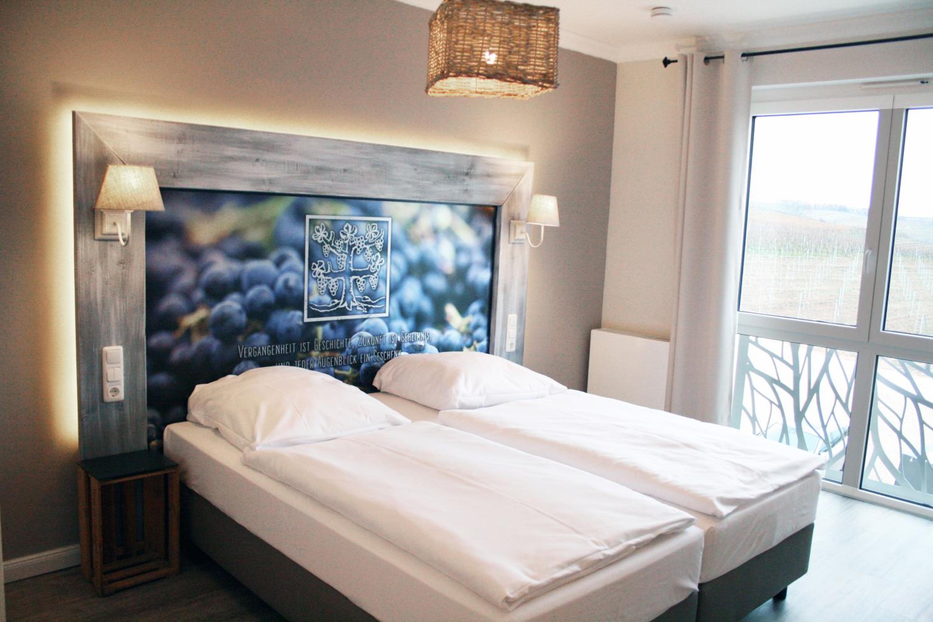 Standard Double or Twin Room - Photo 2