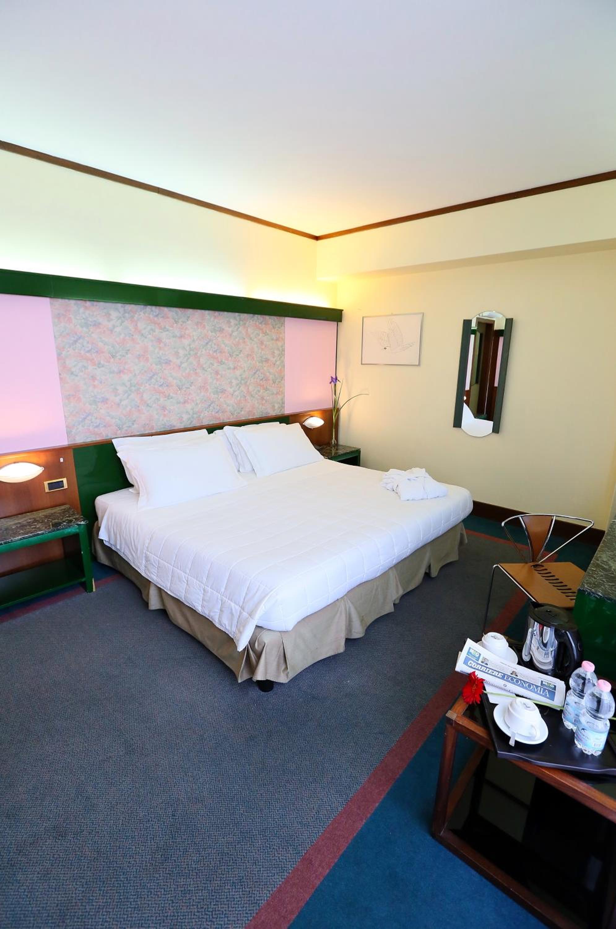 Double Room - Photo 5
